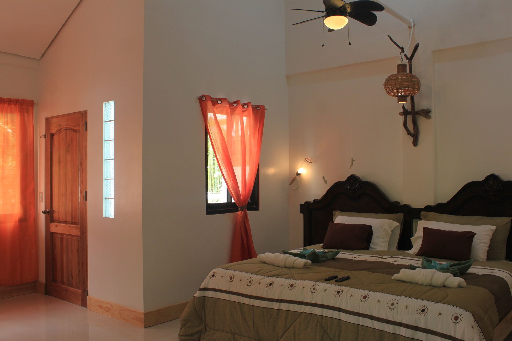 Cocoloco Boracay Beach Resort