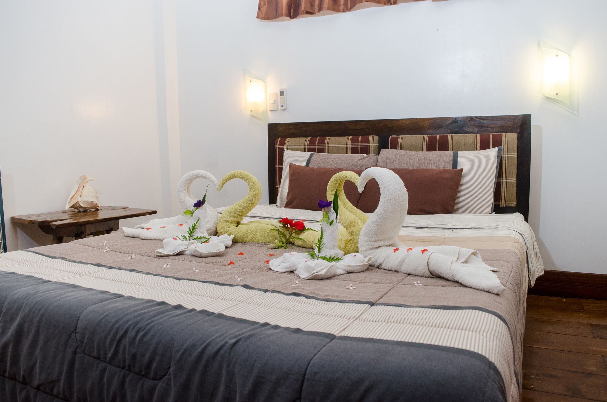 Cocoloco Boracay Beach Resort
