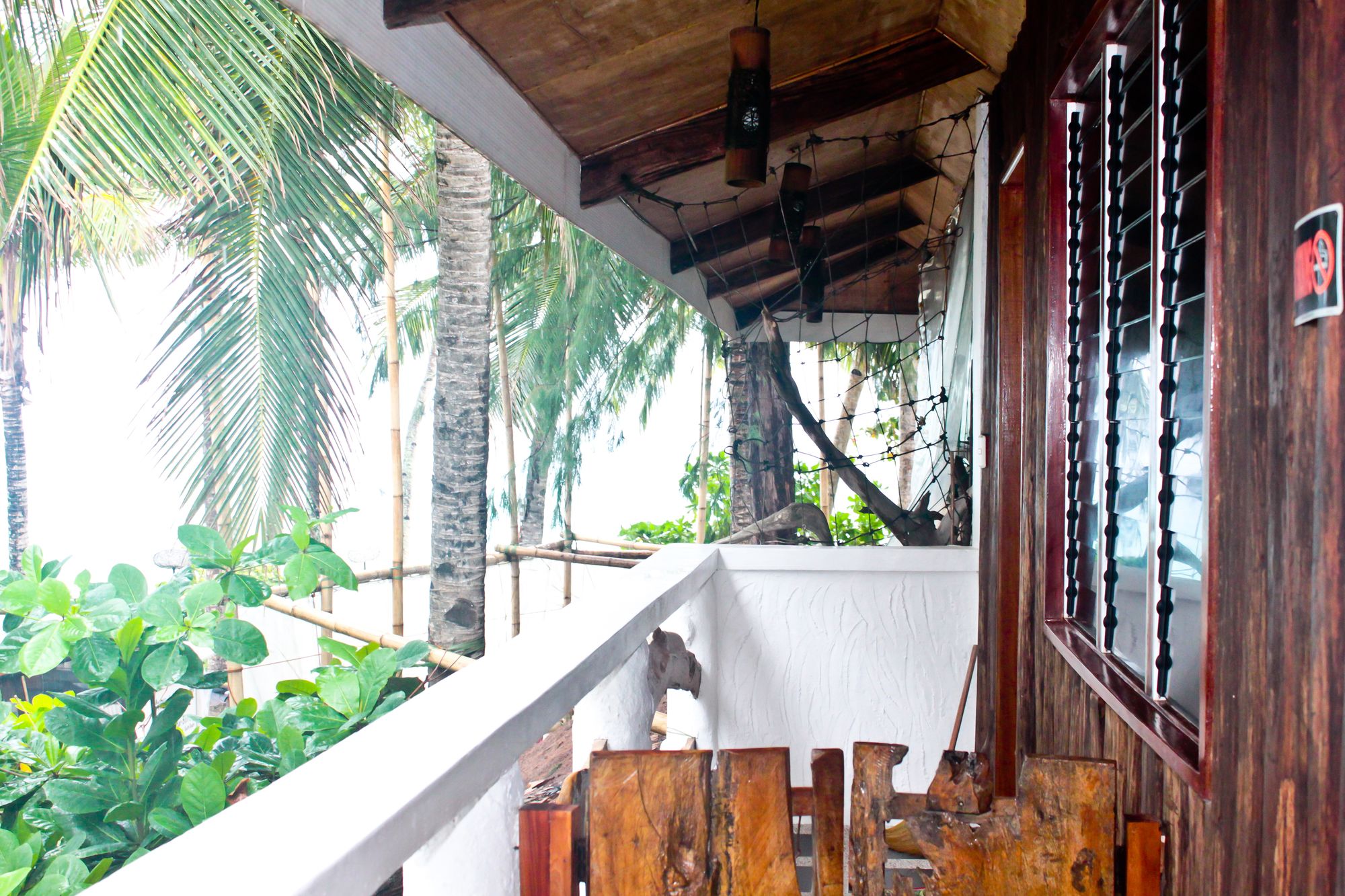 Cocoloco Boracay Beach Resort