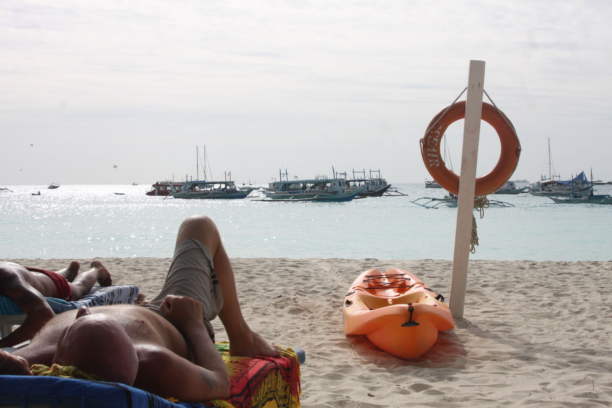 Cocoloco Boracay Beach Resort