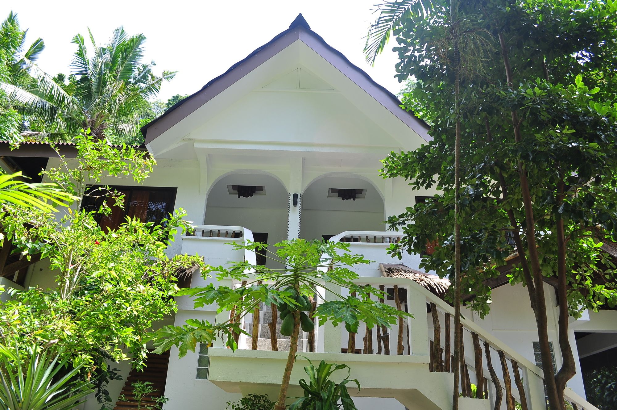 Cocoloco Boracay Beach Resort