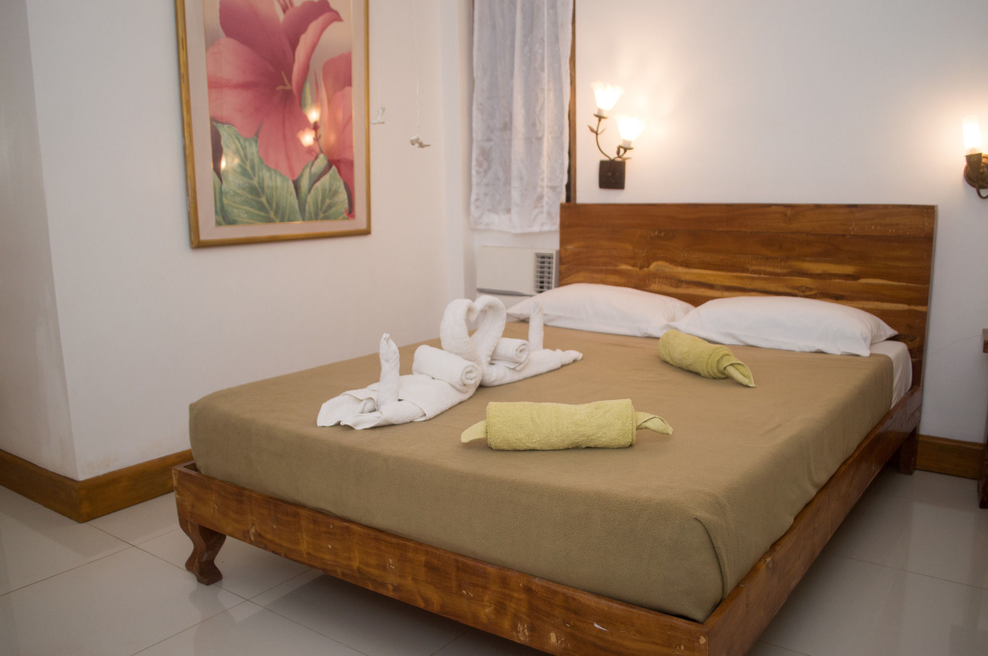 Cocoloco Boracay Beach Resort