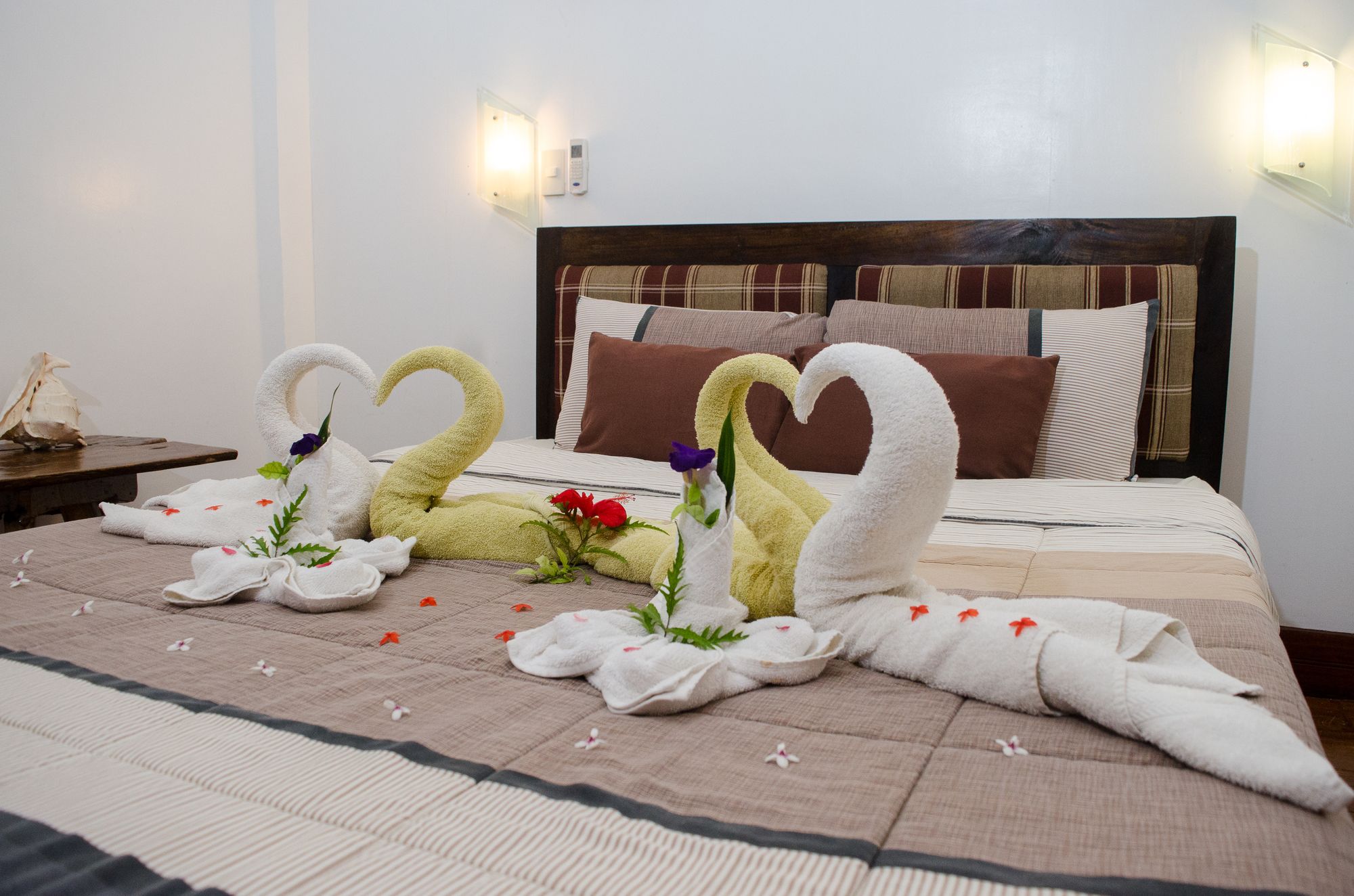 Cocoloco Boracay Beach Resort