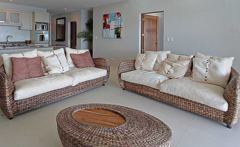 Cohiba Villas Apartments