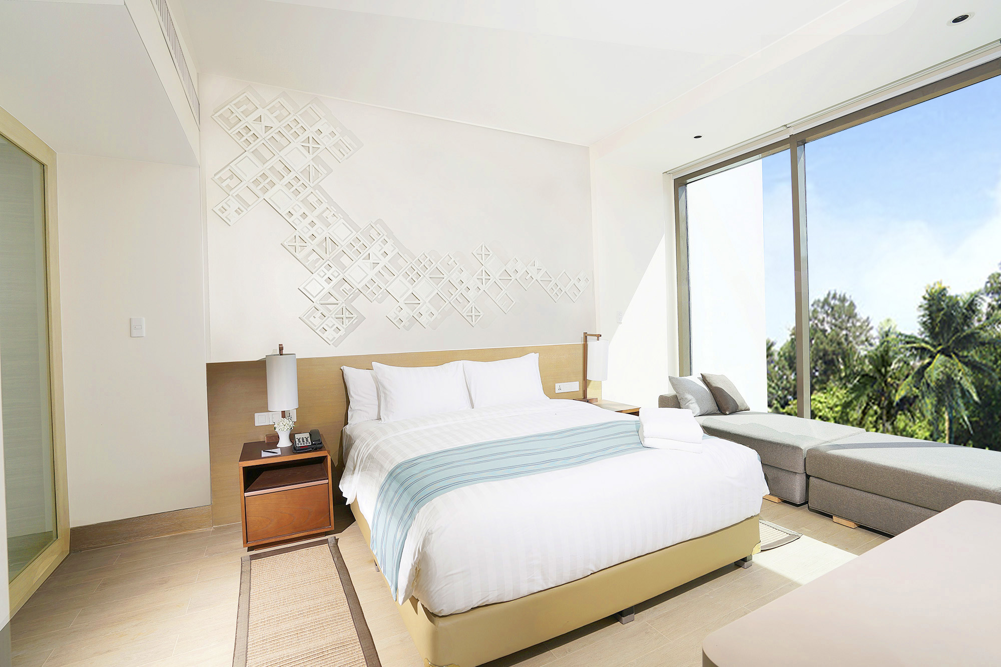 Crimson Resort & Spa Boracay