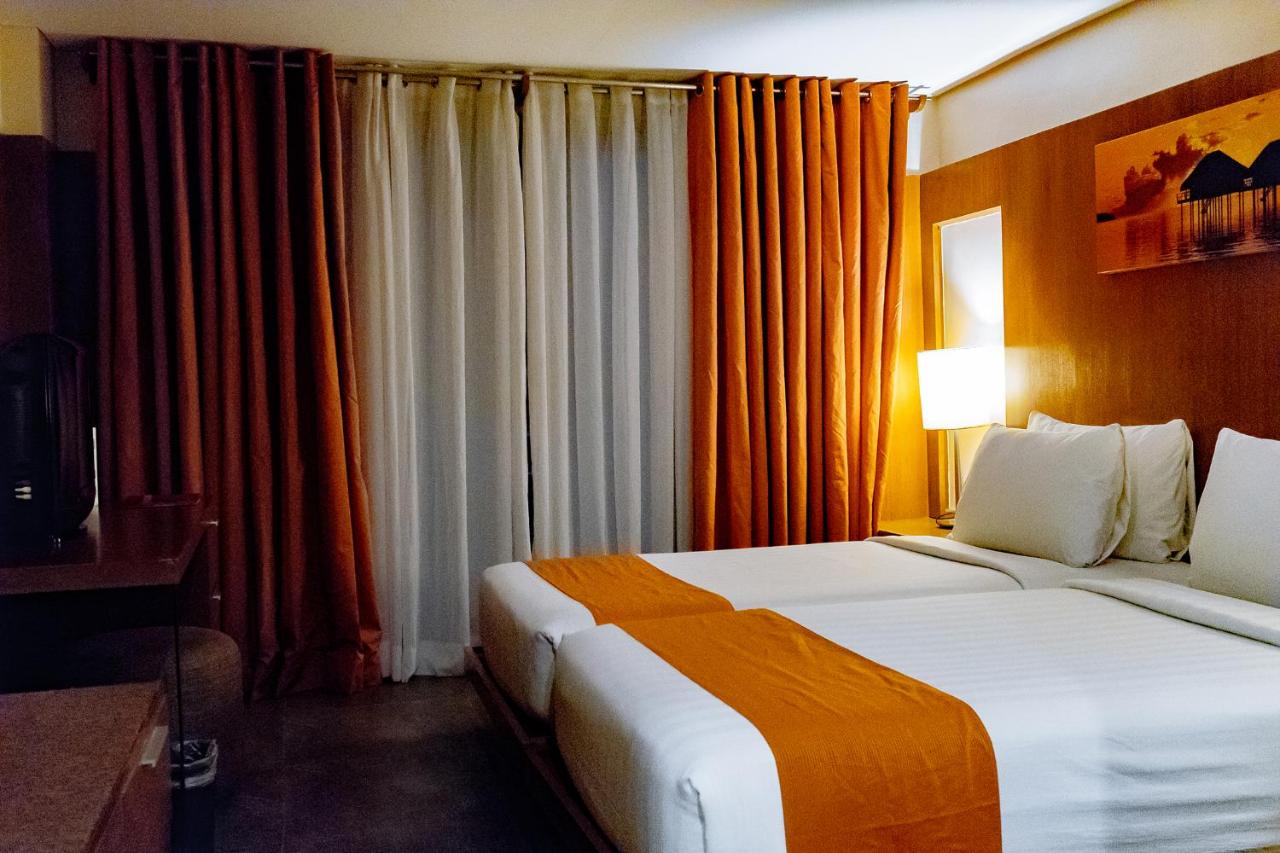 Crown Regency Beach Resort