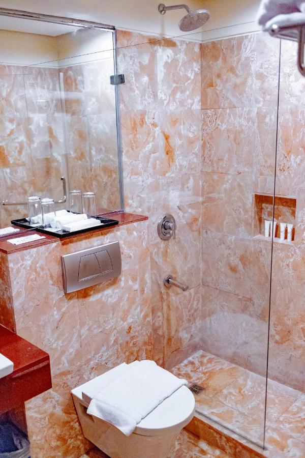 Crown Regency Beach Resort