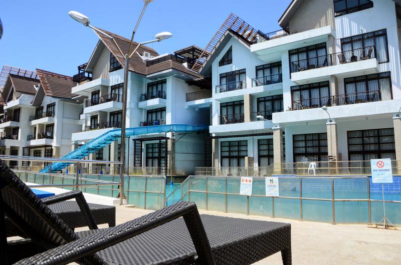 Crown Regency Resort & Convention Center