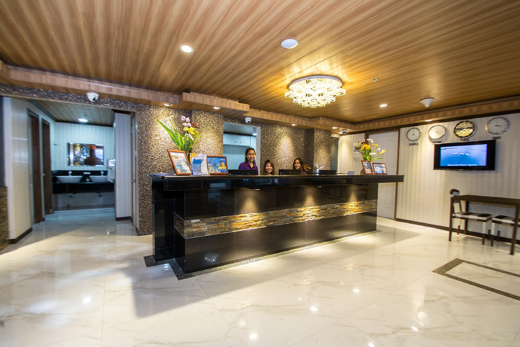 Diamond Water Edge Resort