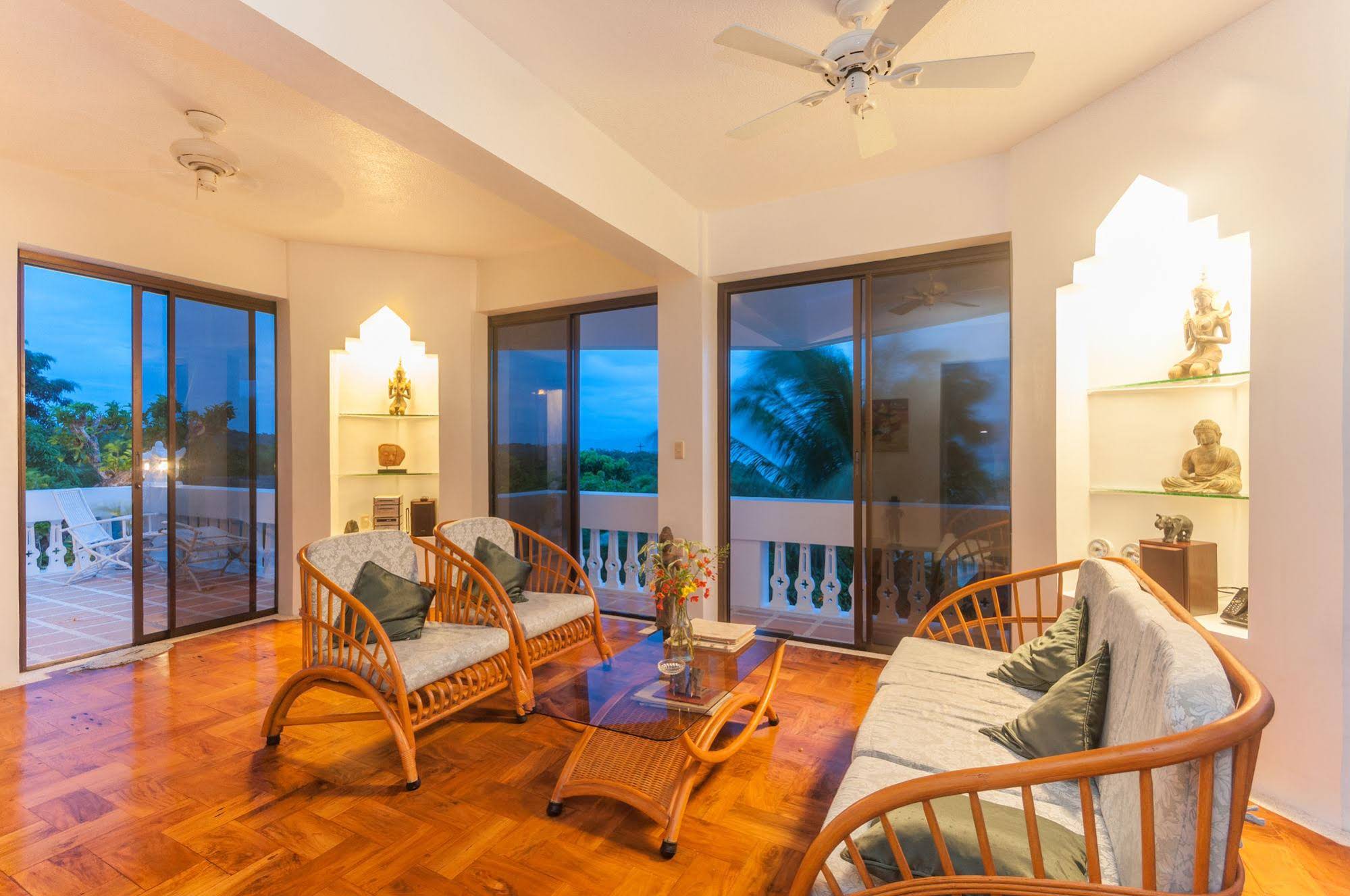 Diniwid Villas