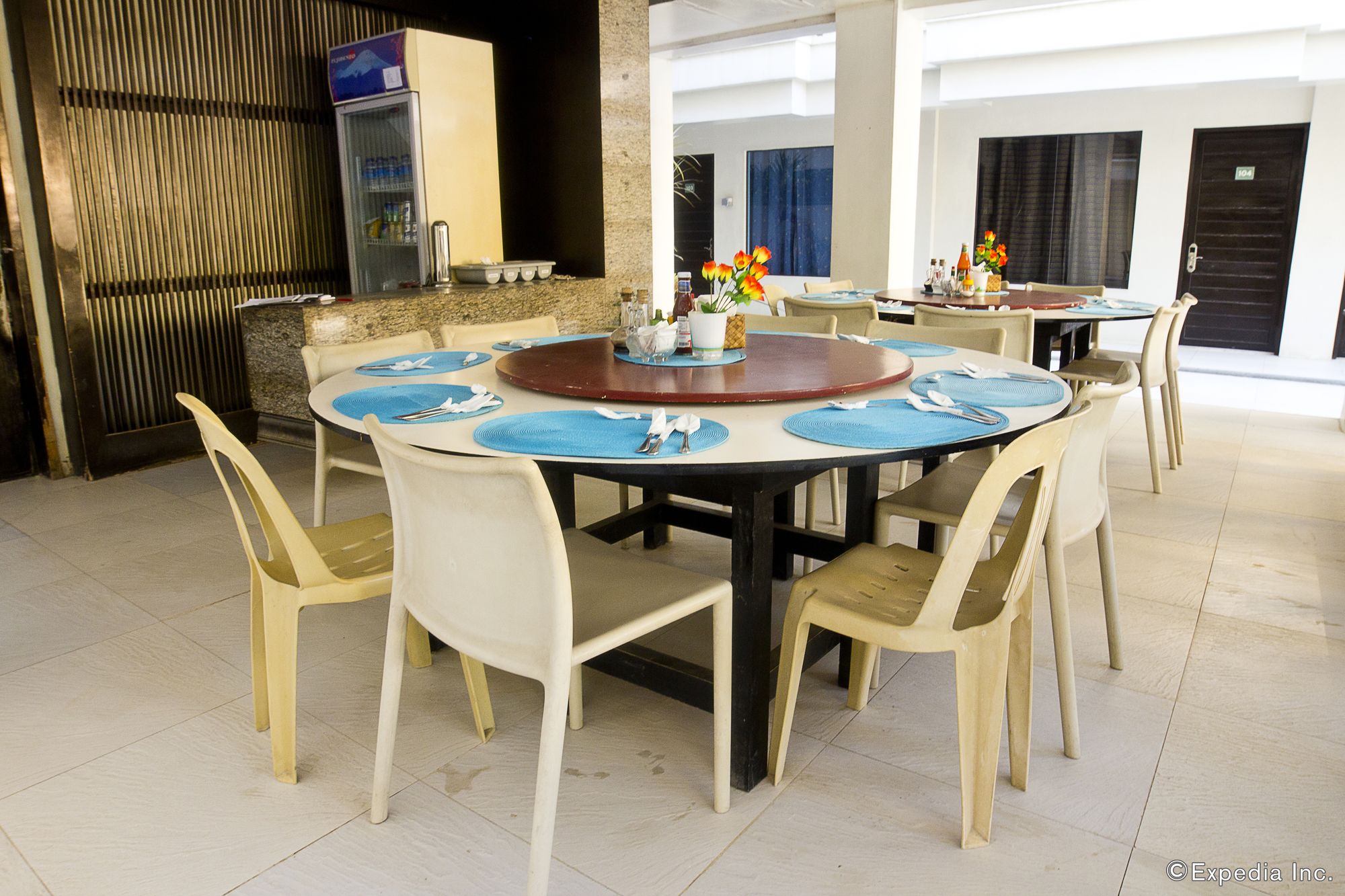 Erus Suites