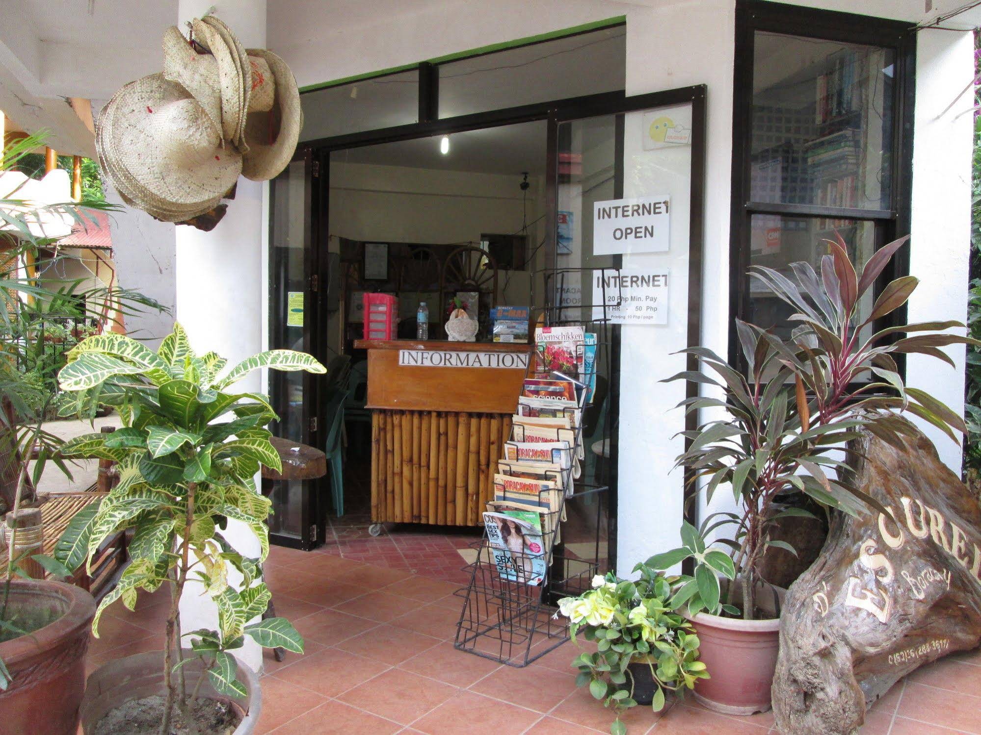 Escurel Inn