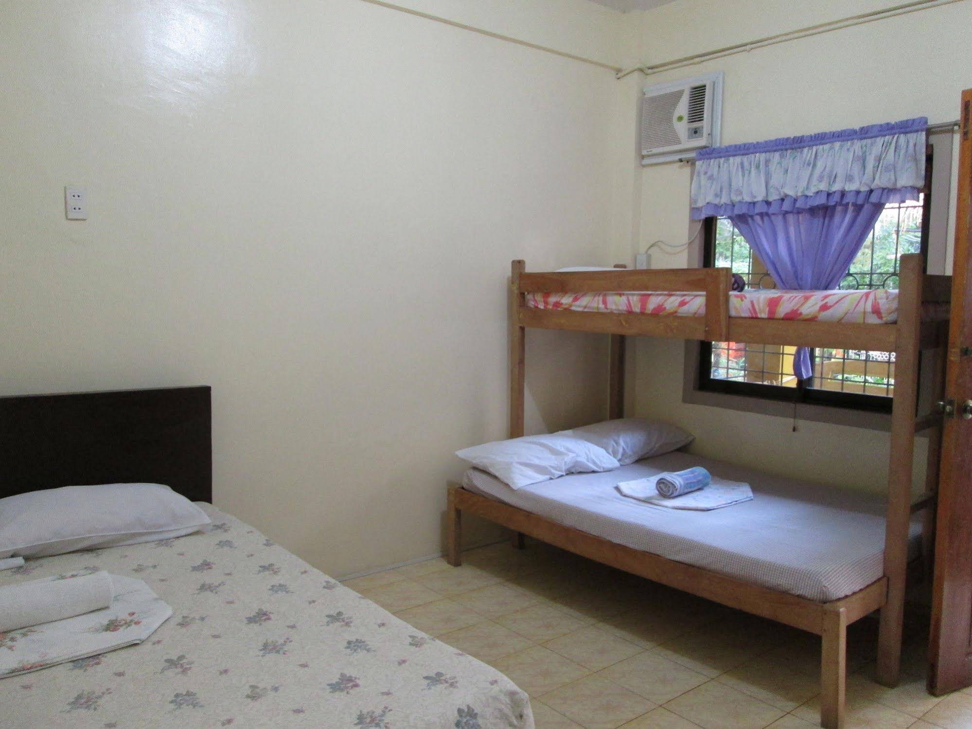 Escurel Inn
