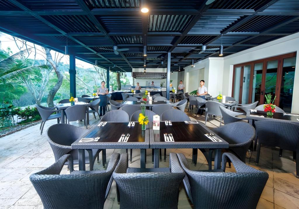 Fairways and Bluewater Newcoast Boracay