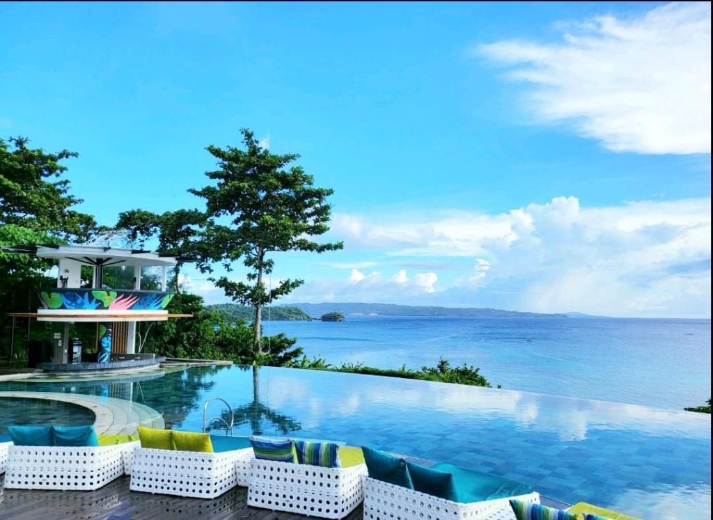 Fairways and Bluewater Newcoast Boracay