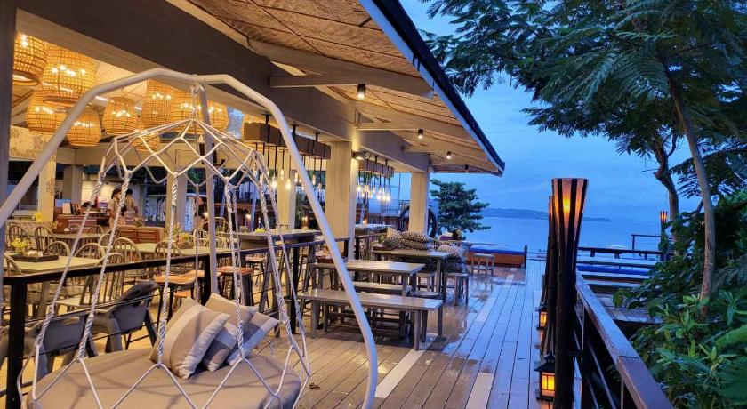 Fairways and Bluewater Newcoast Boracay
