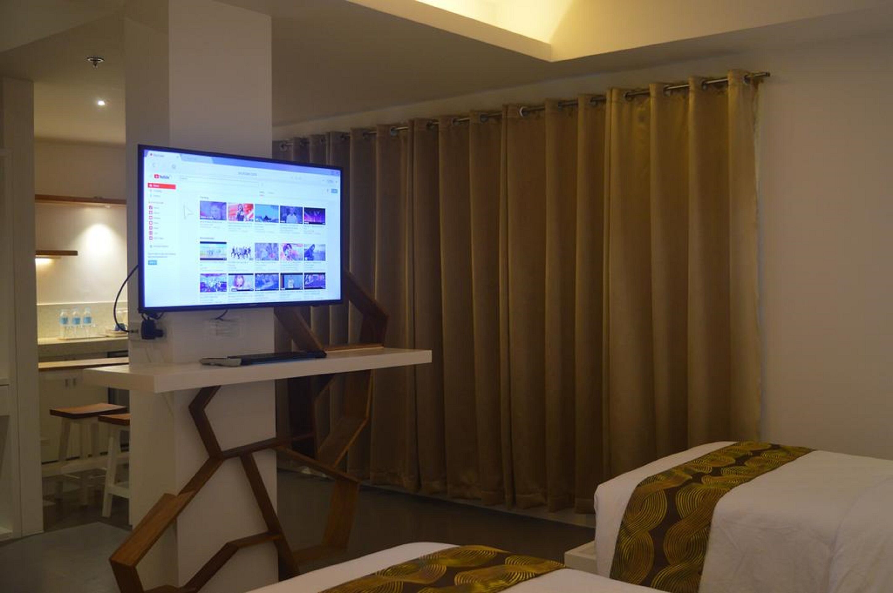 G Executive Hotel Boracay by OYO Rooms