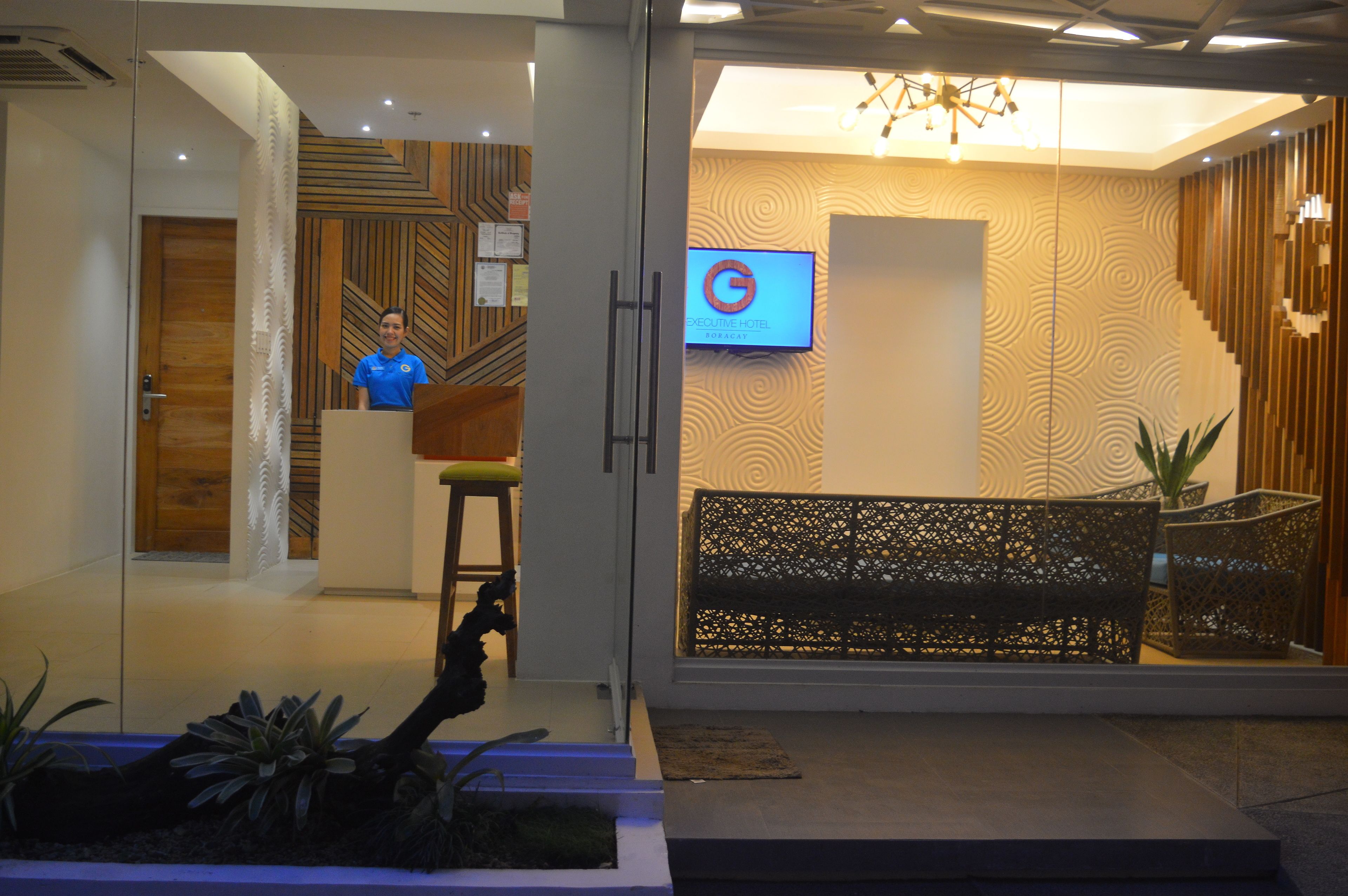 G Executive Hotel Boracay by OYO Rooms