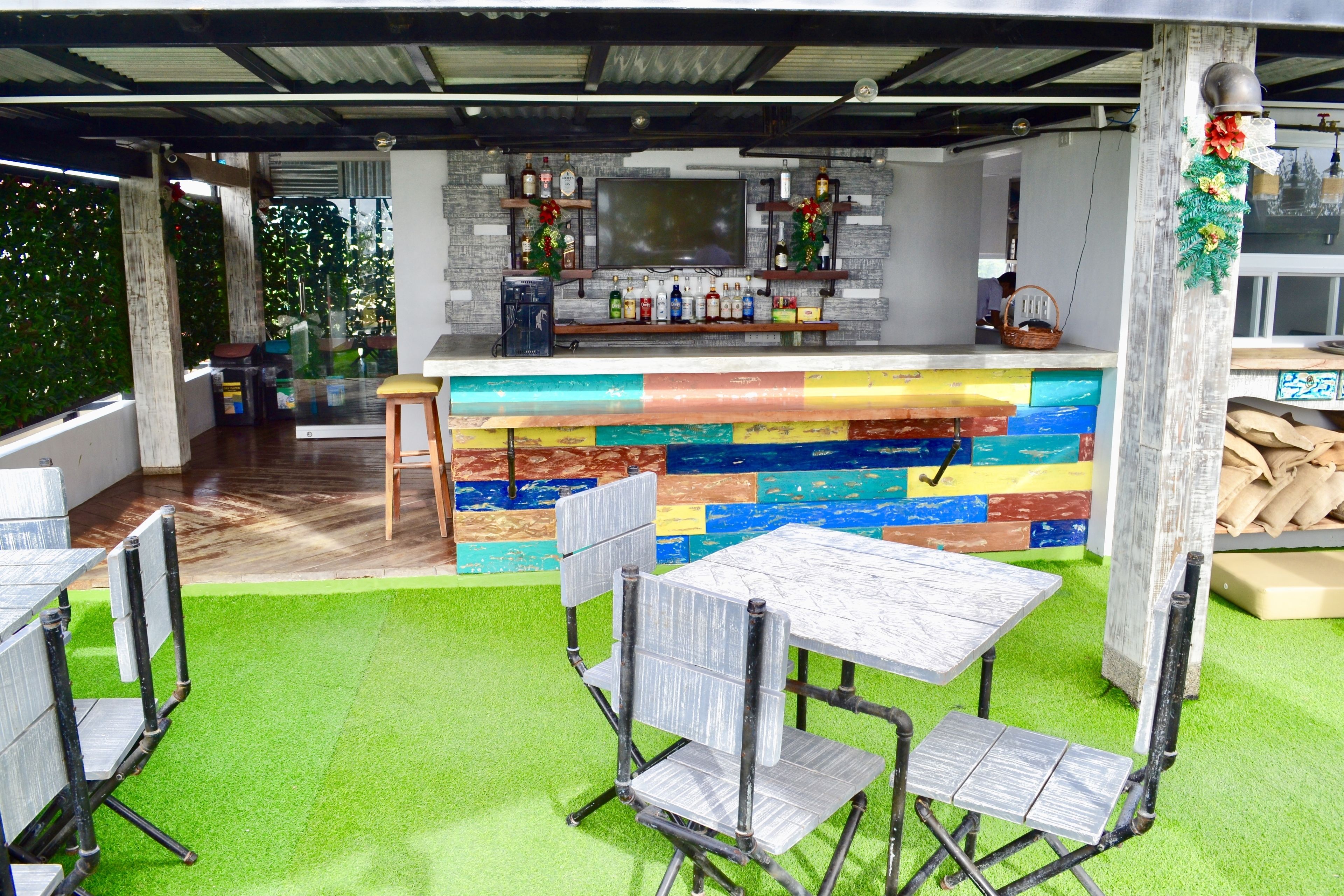 G Executive Hotel Boracay by OYO Rooms