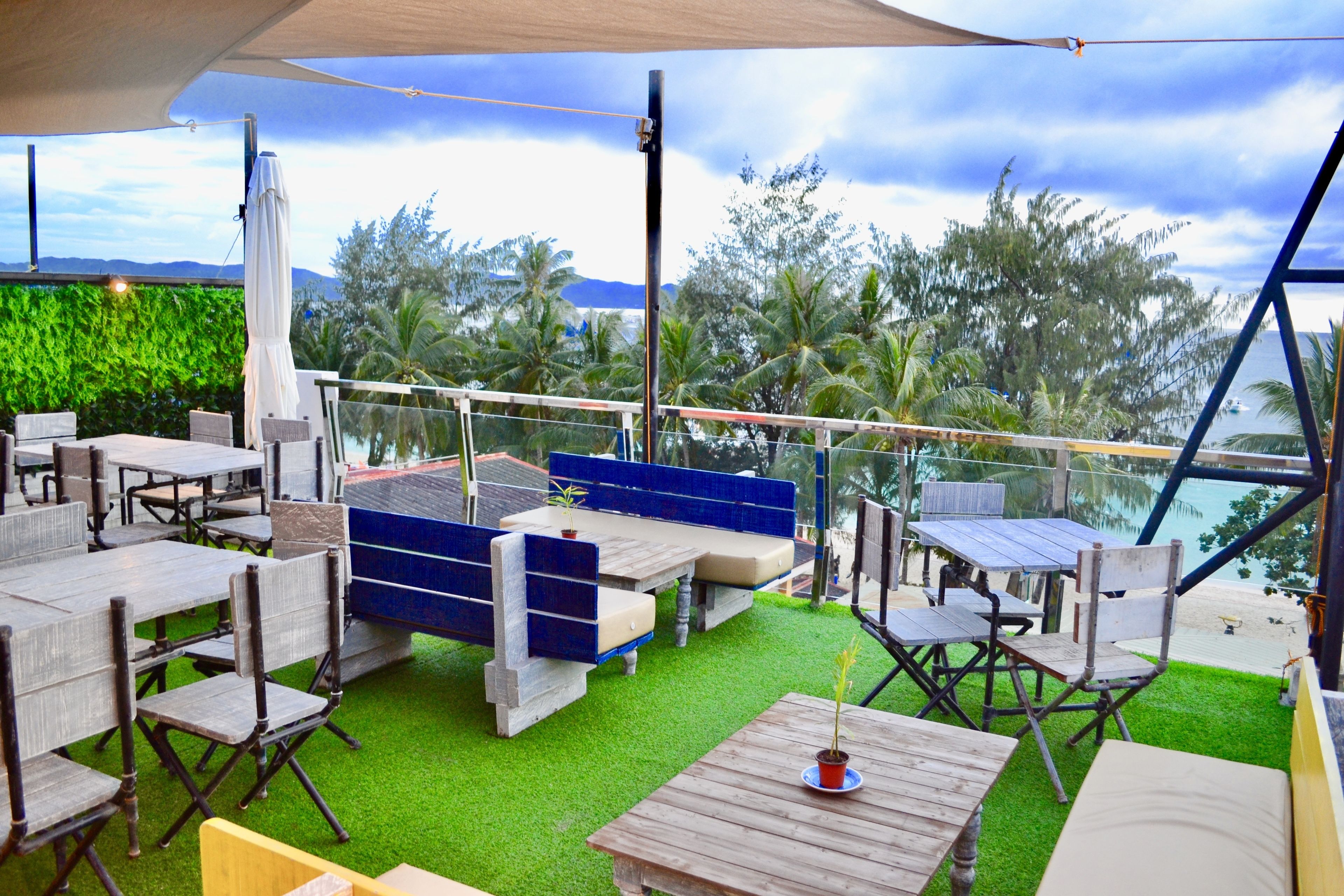 G Executive Hotel Boracay by OYO Rooms