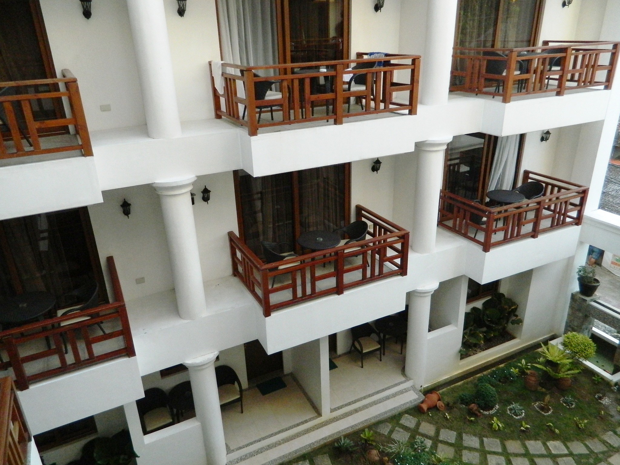 Giulius Boracay Italian Resort