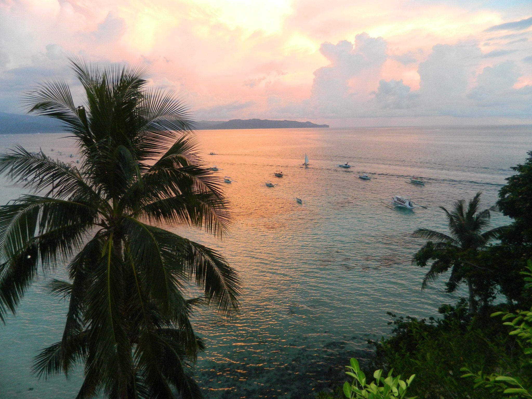 Giulius Boracay Italian Resort