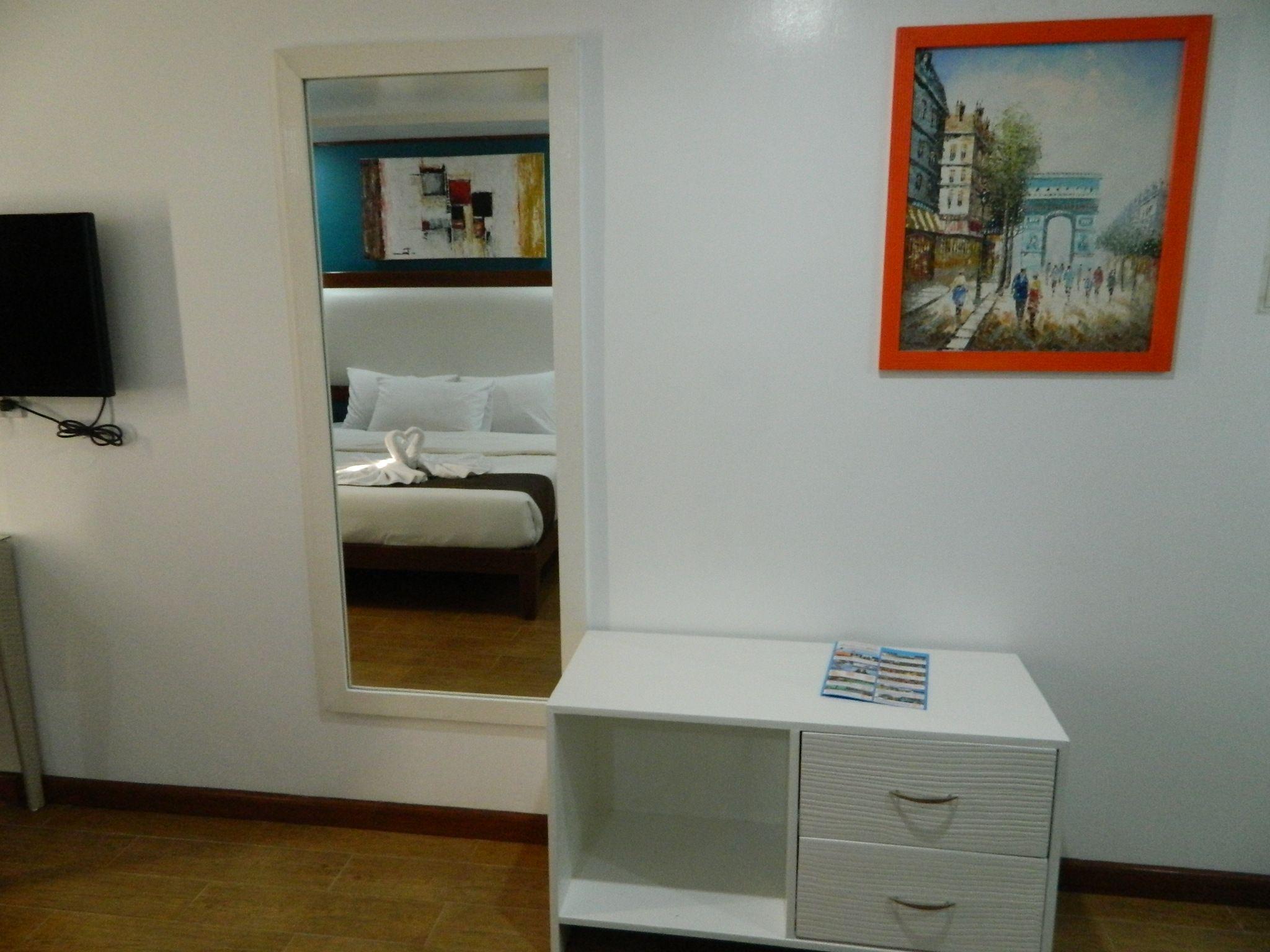 Giulius Boracay Italian Resort