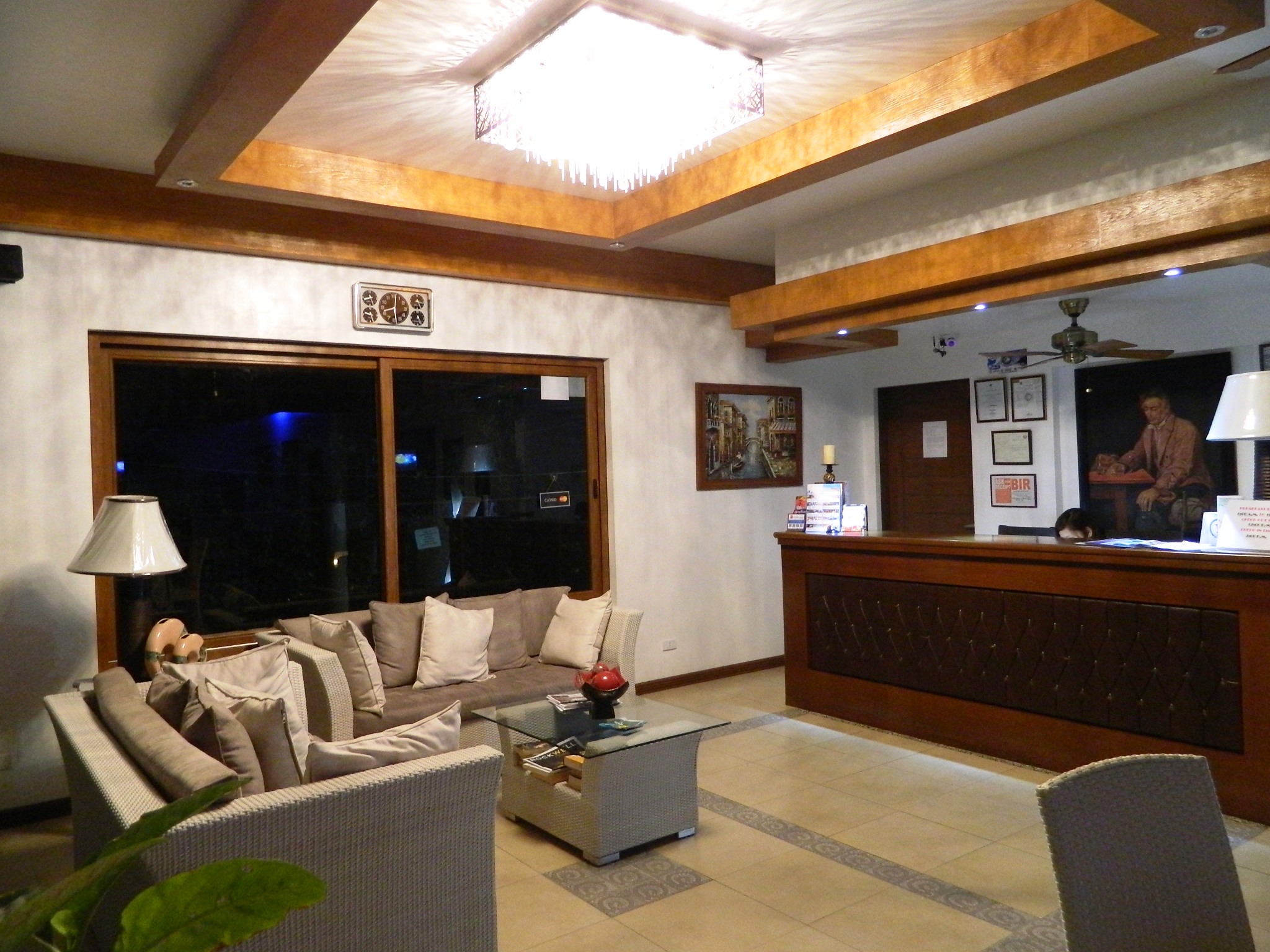 Giulius Boracay Italian Resort