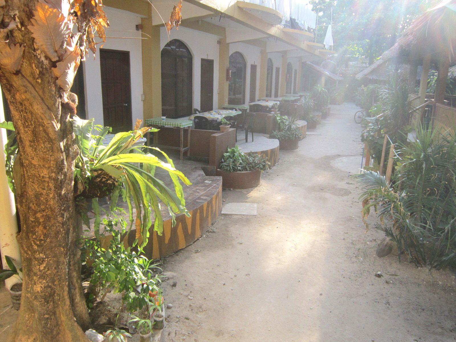 Holiday Homes de Boracay Hotel