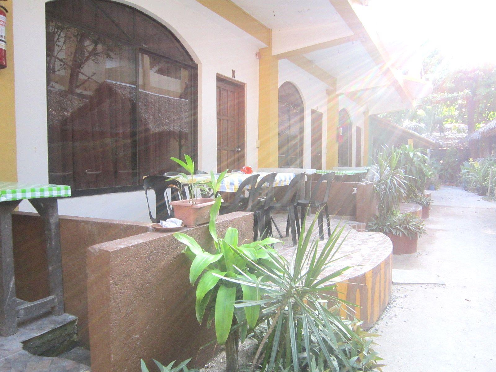 Holiday Homes de Boracay Hotel