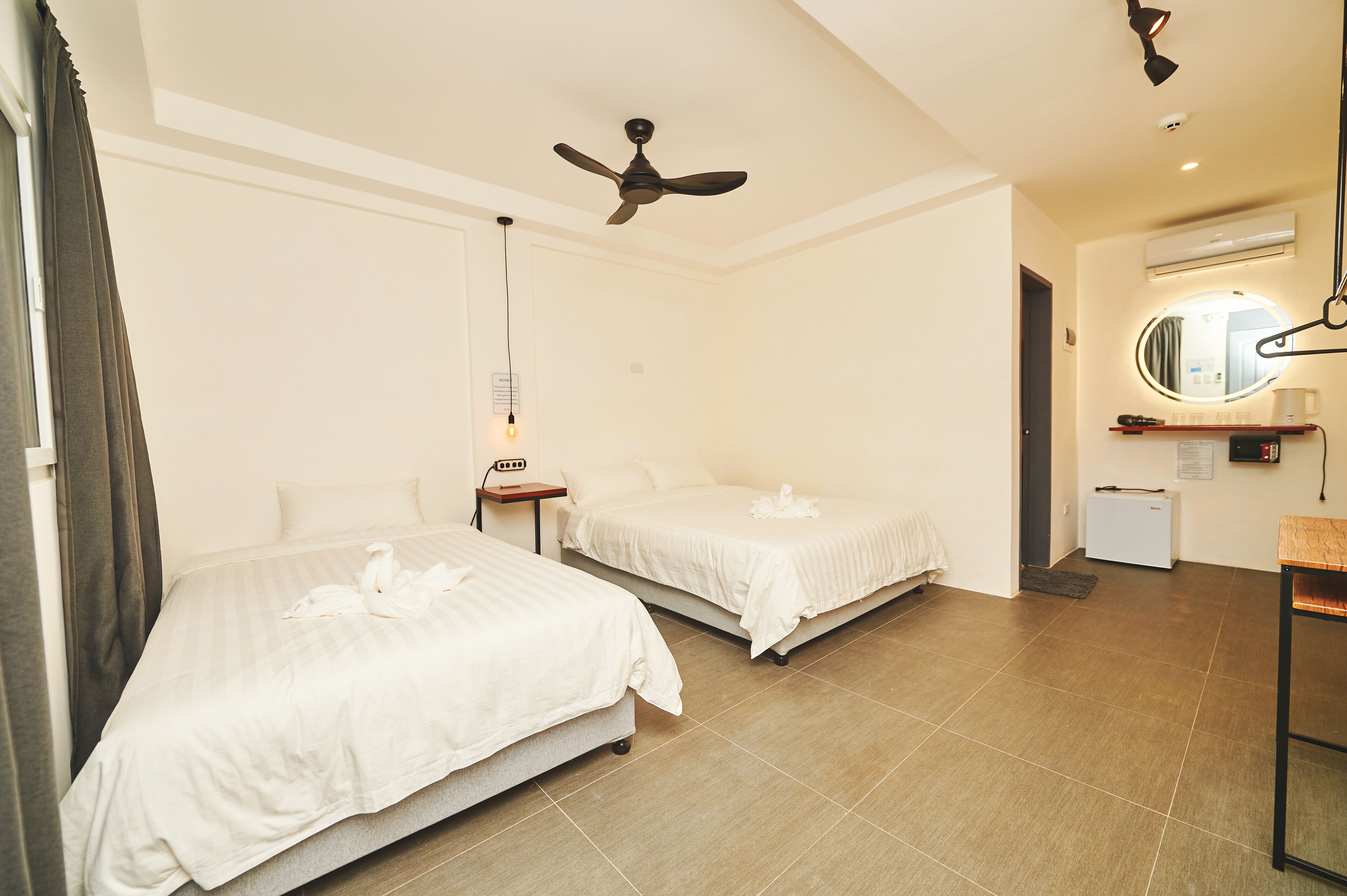 Hotel Gray