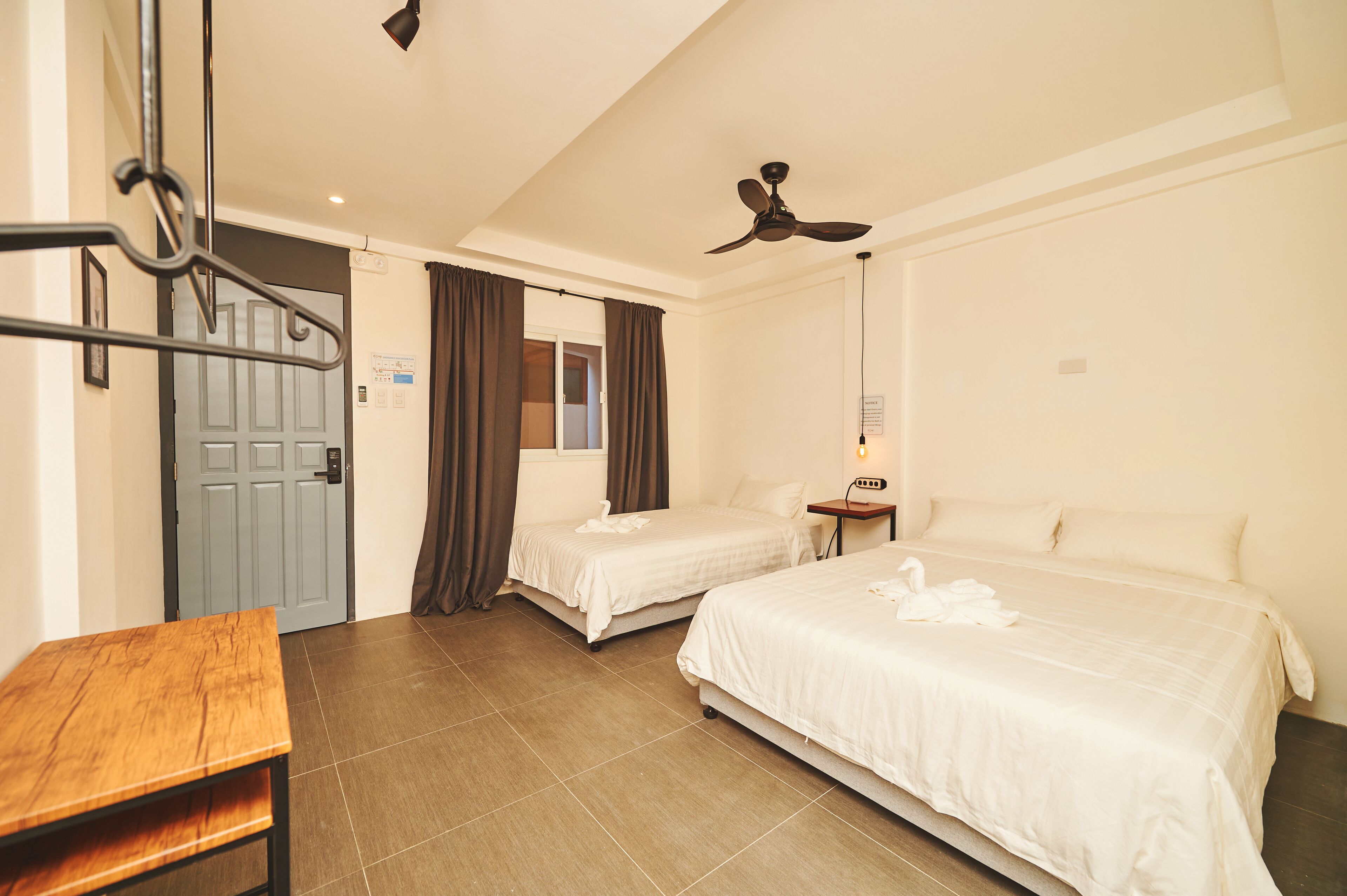 Hotel Gray