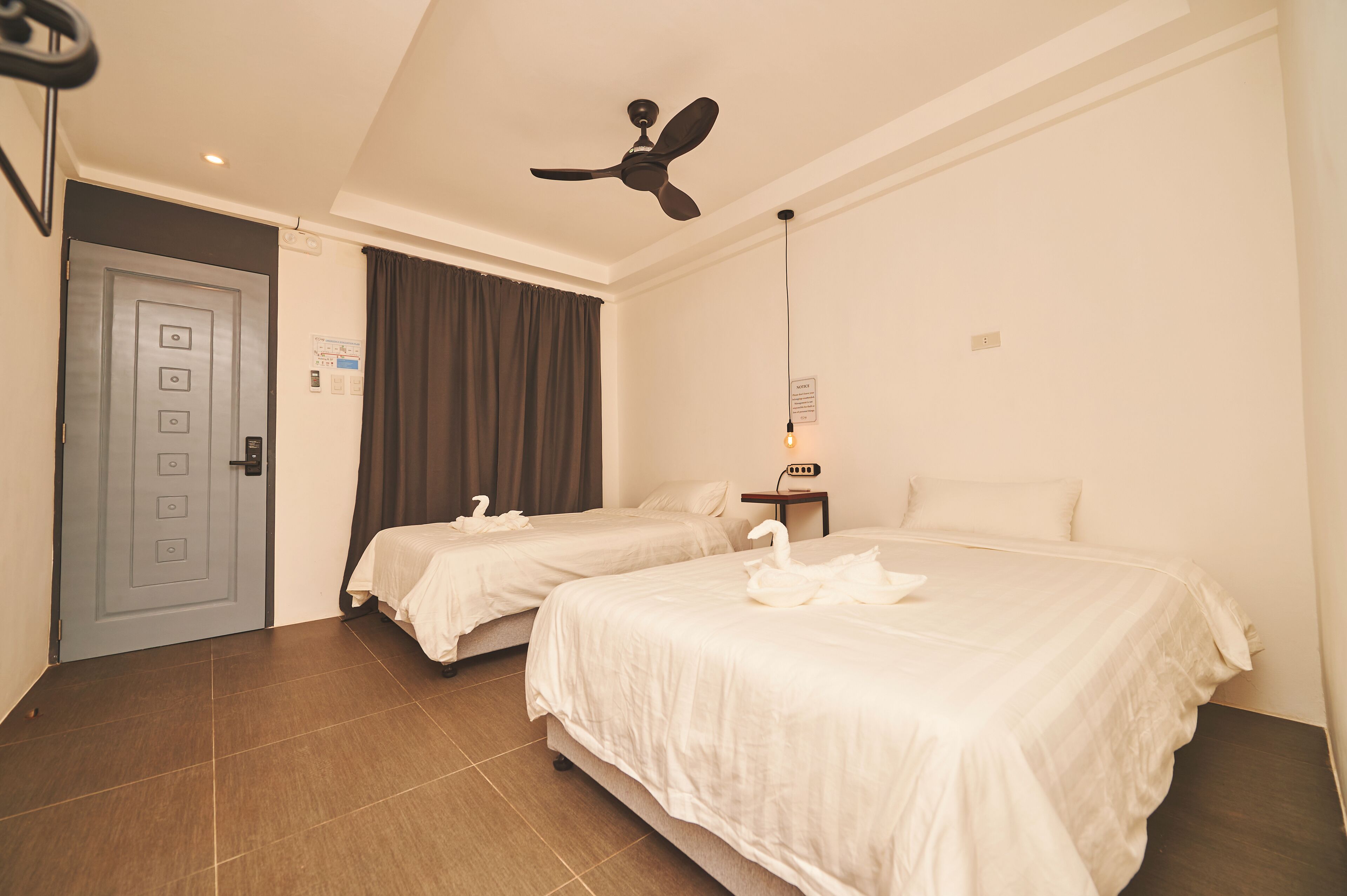 Hotel Gray