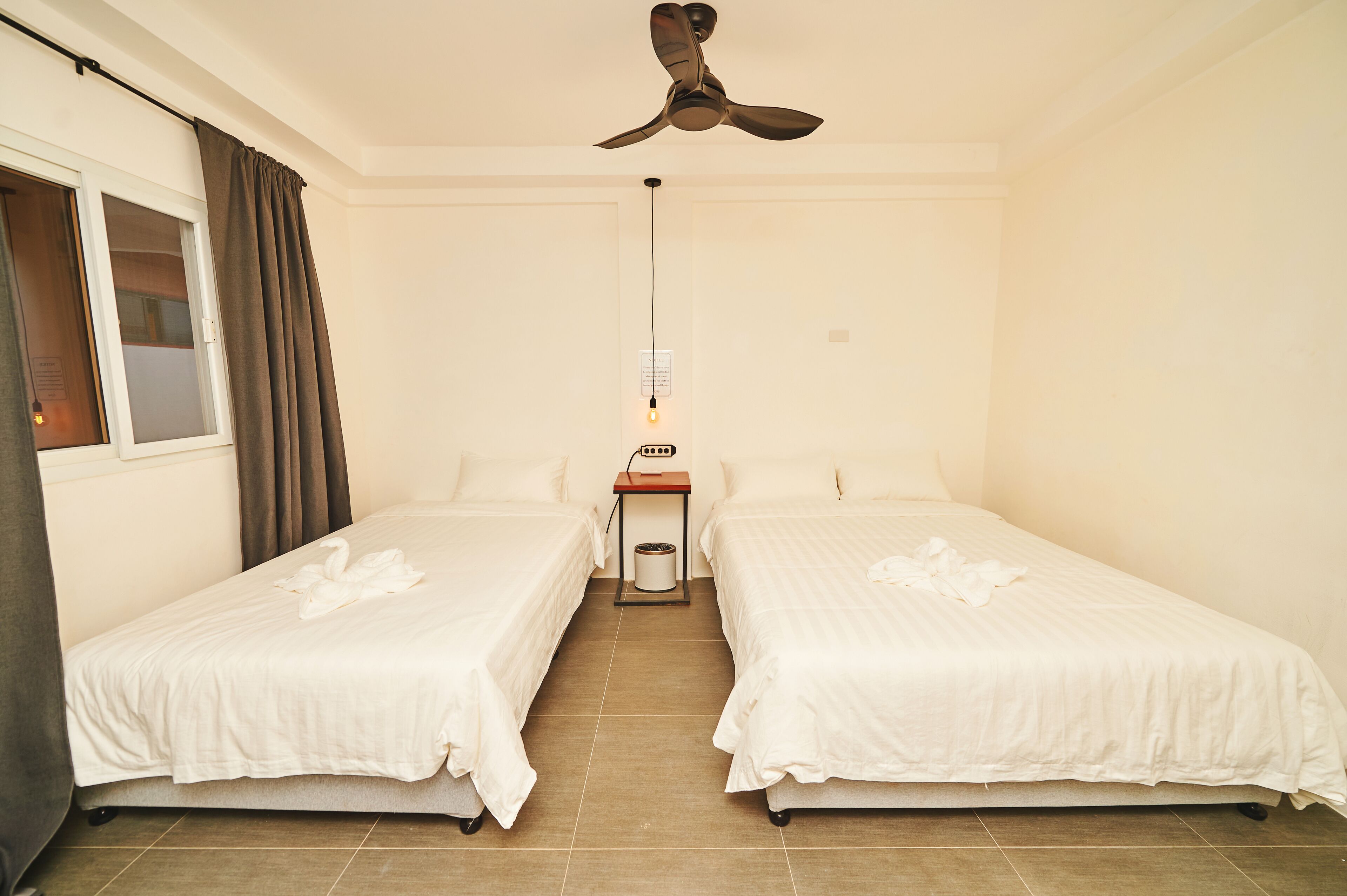 Hotel Gray