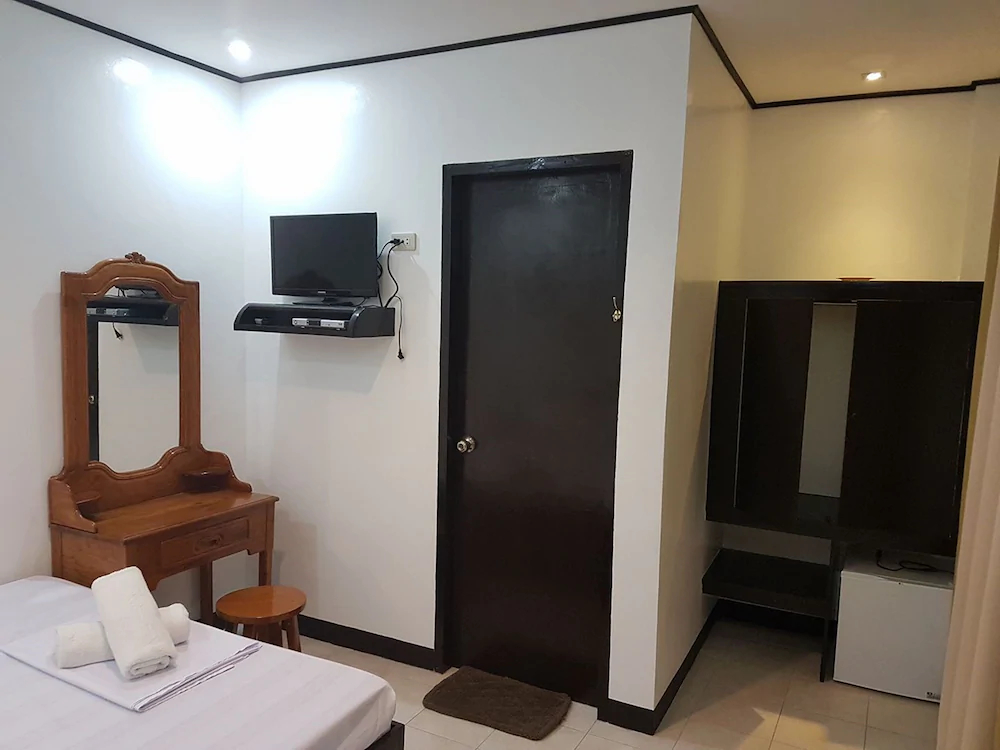 Ilicitos Resort Boracay