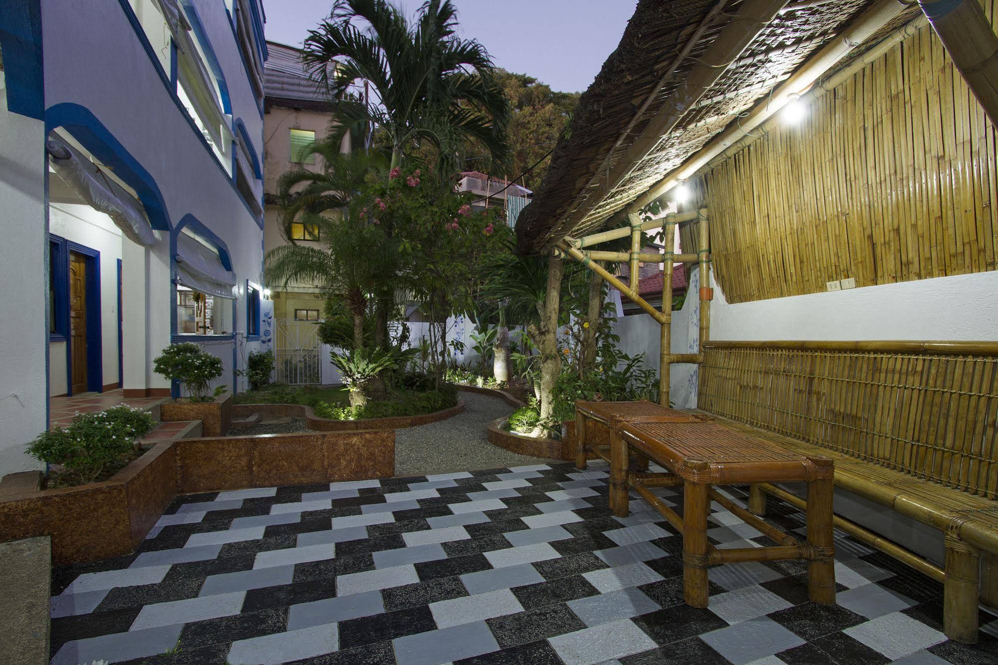 Island Jewel Inn Boracay