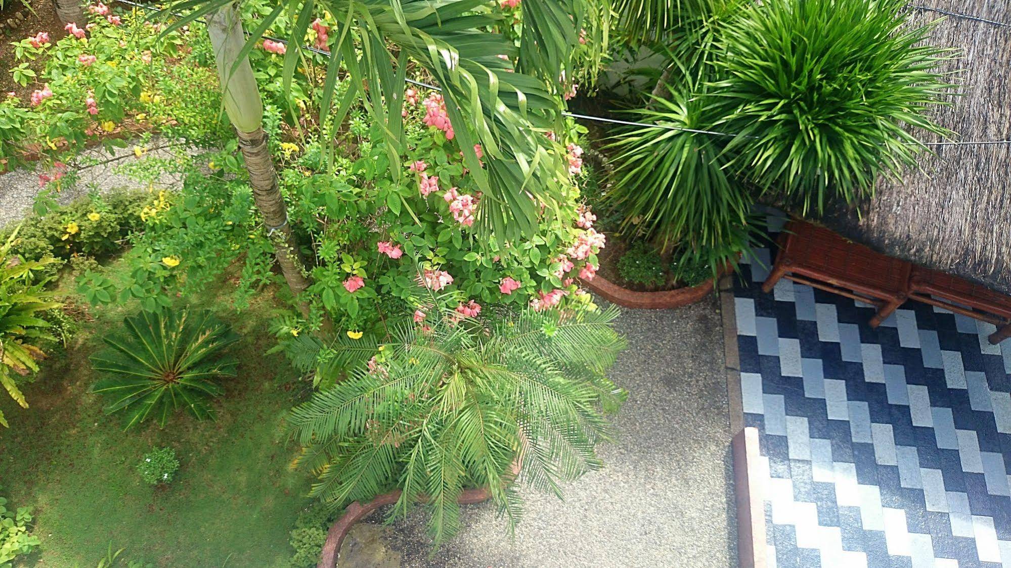 Island Jewel Inn Boracay
