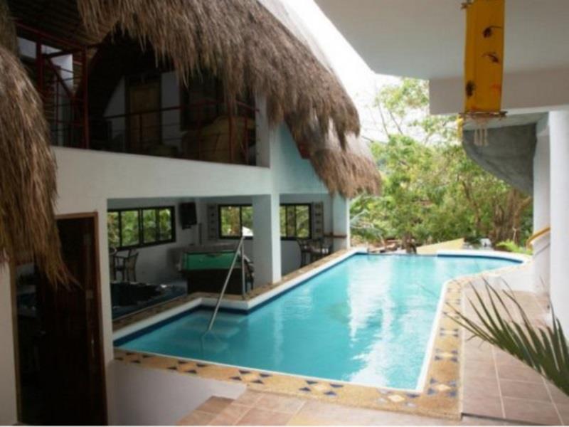 JayJays Club Boracay