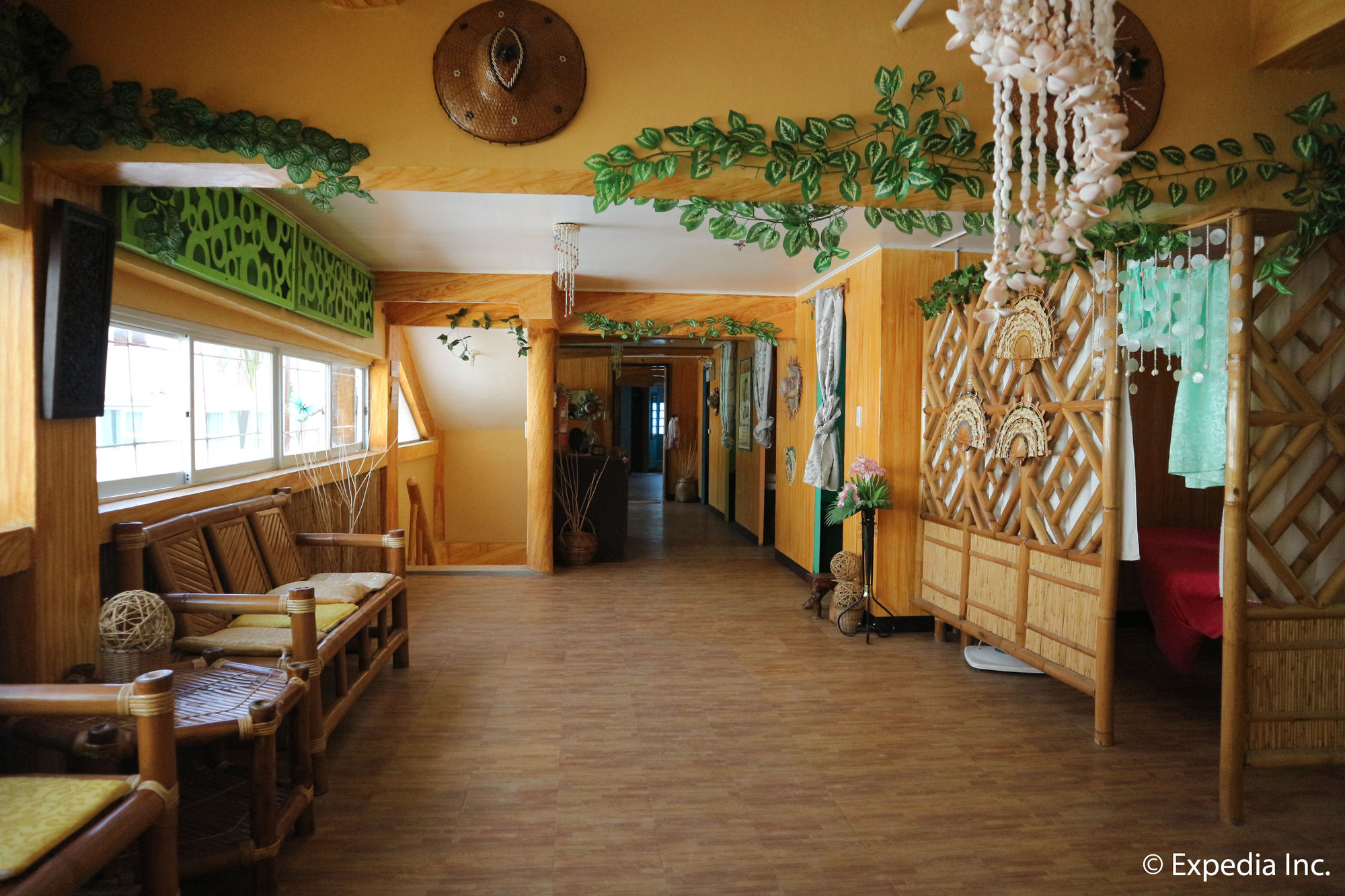 La Isla Bonita Resort & Spa