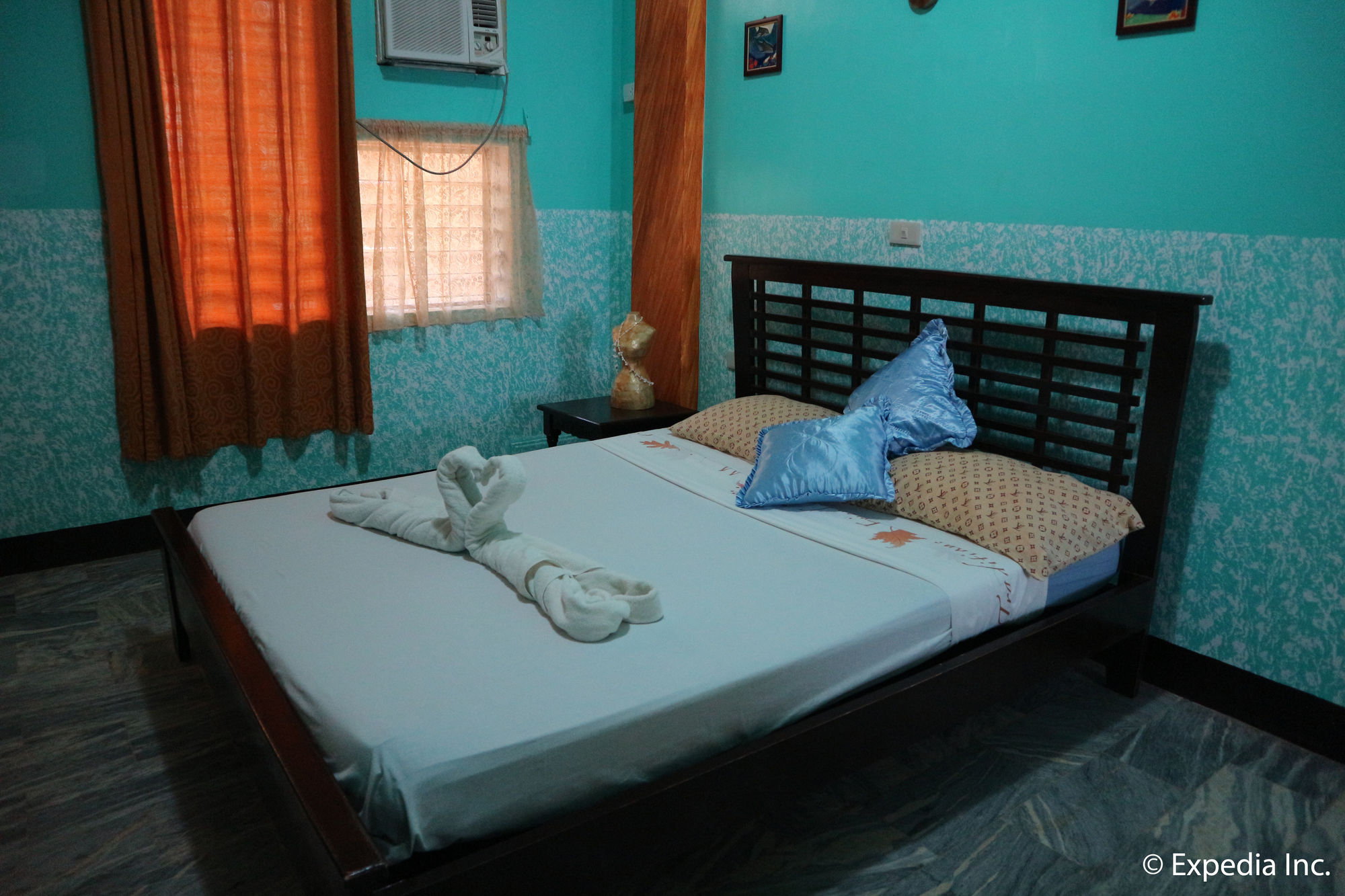La Isla Bonita Resort & Spa