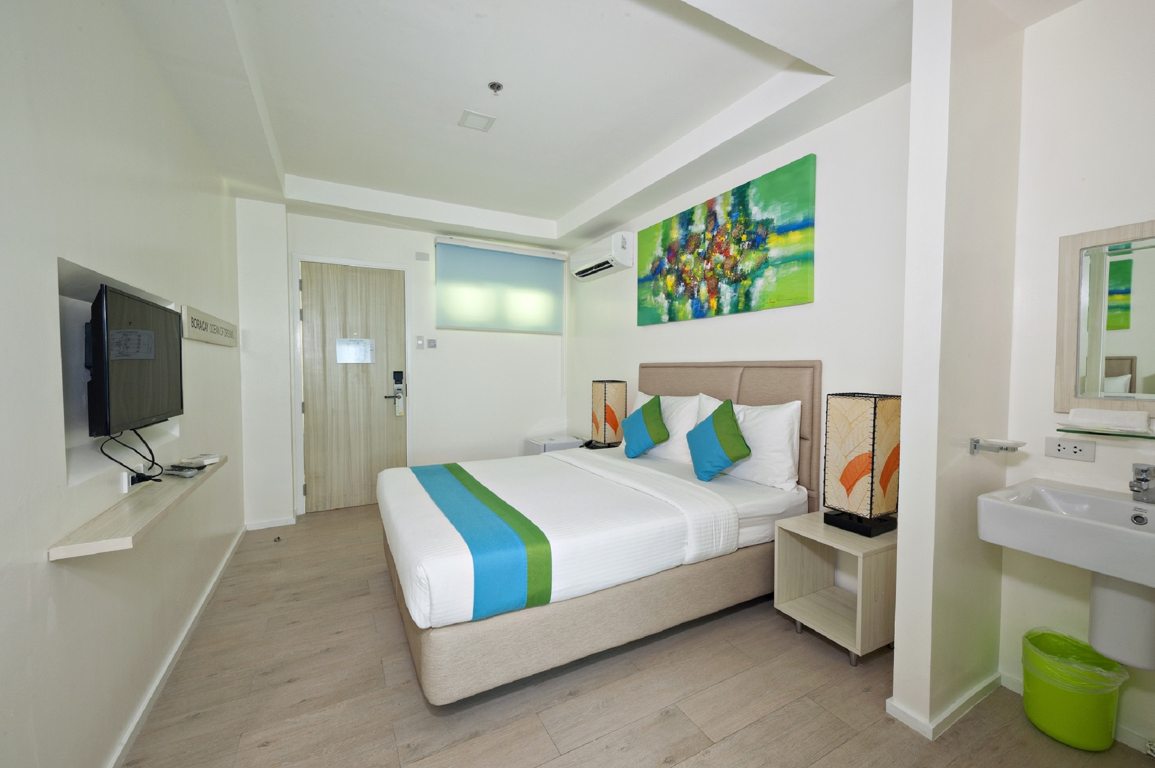 Lime Hotel Boracay