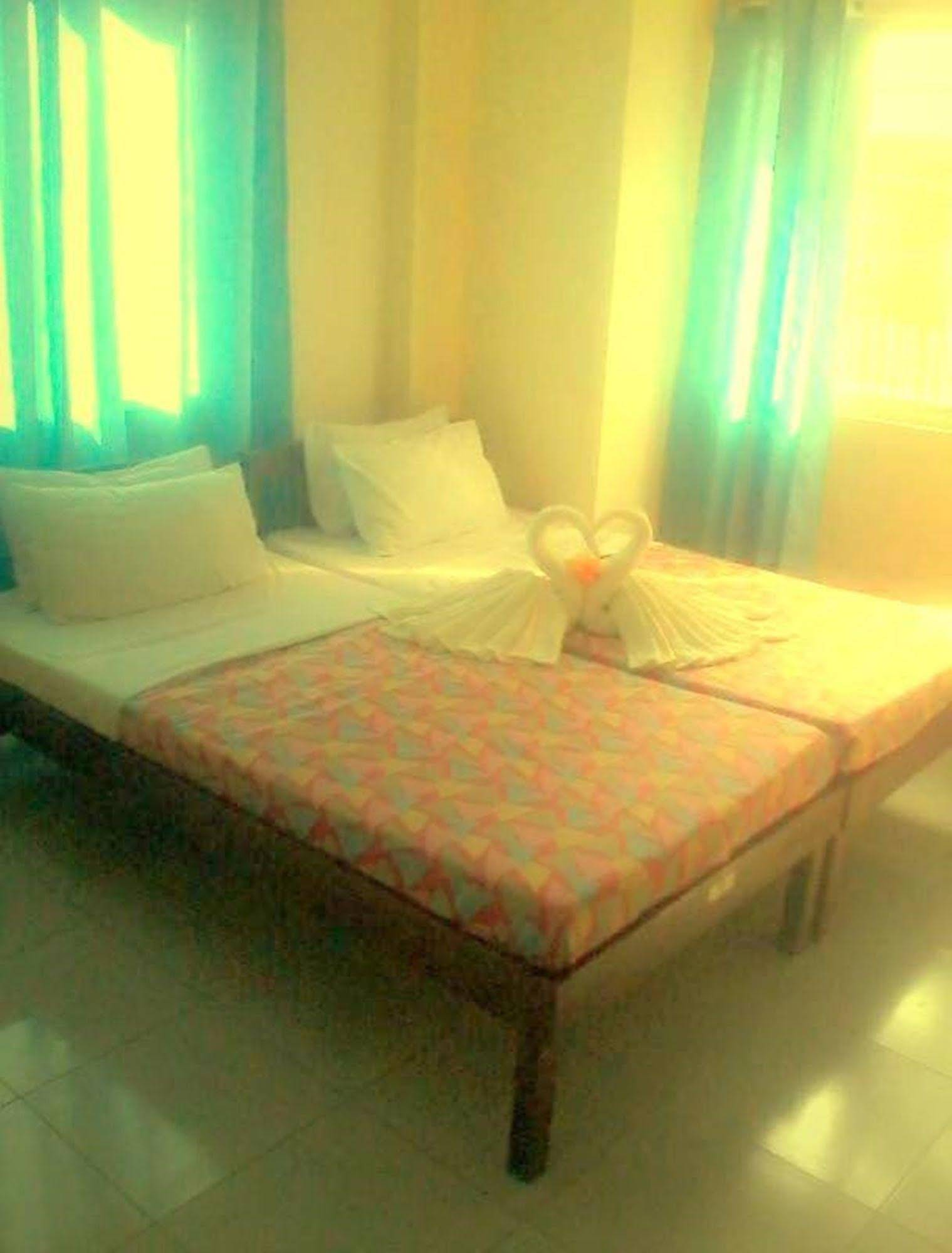 Liraz Ville Pension House