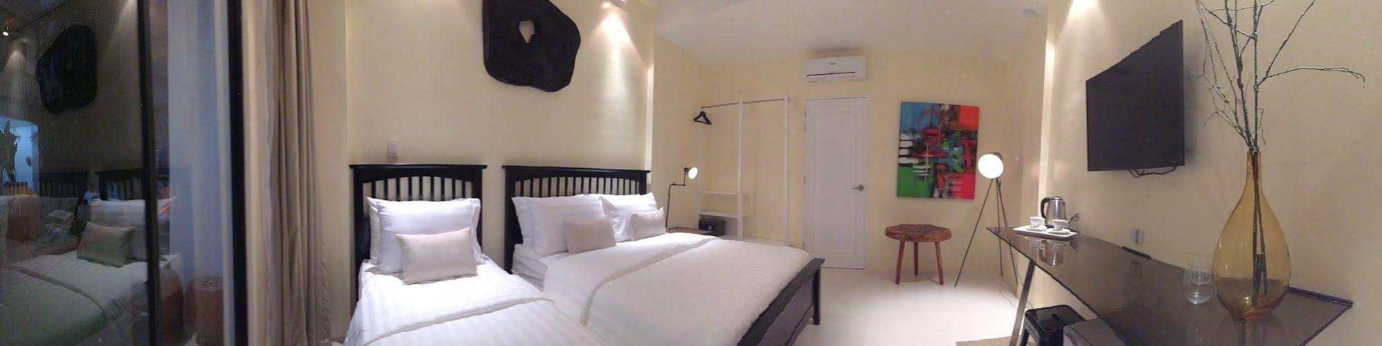 Luxx Boutique Boracay