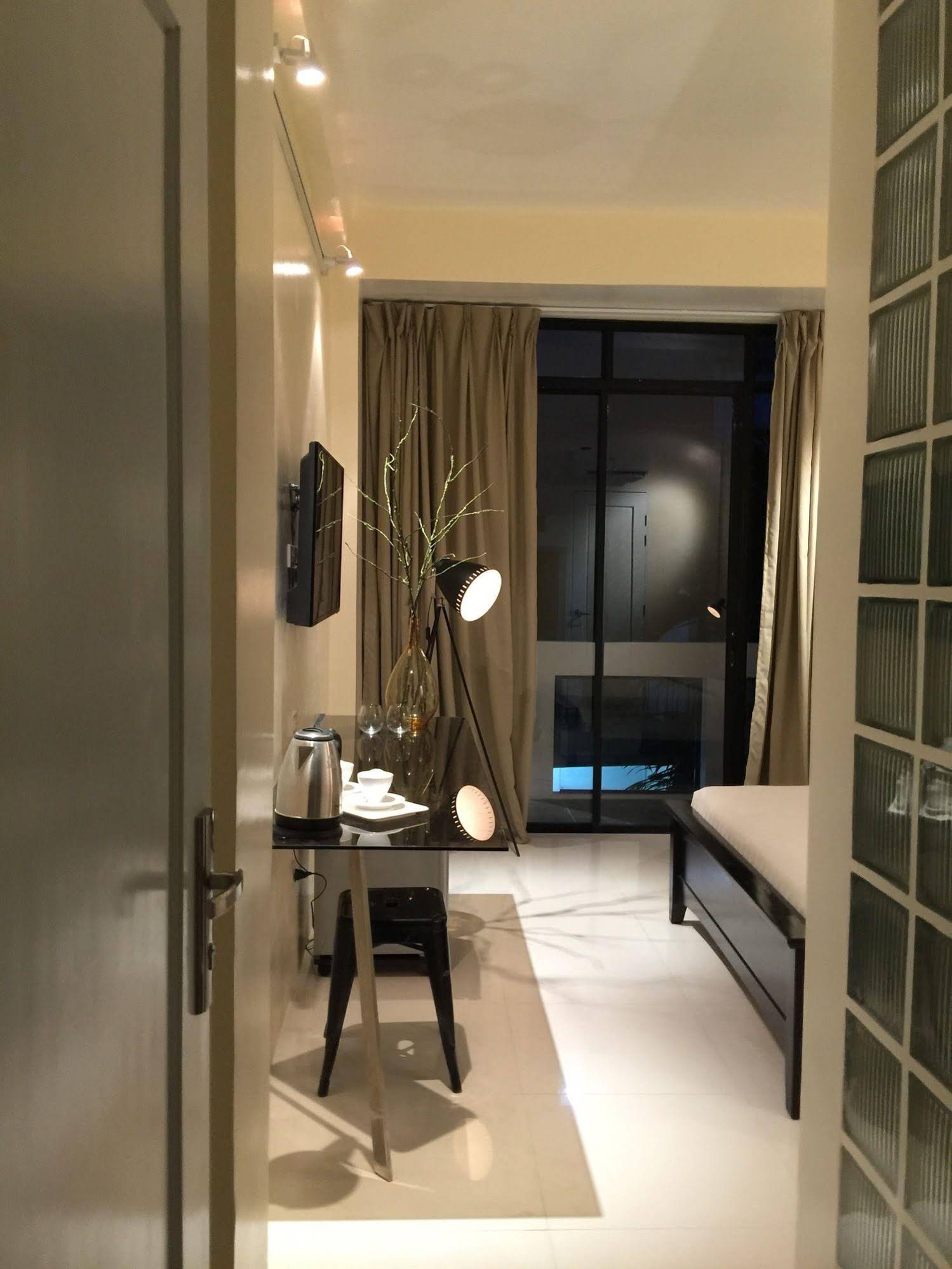 Luxx Boutique Boracay