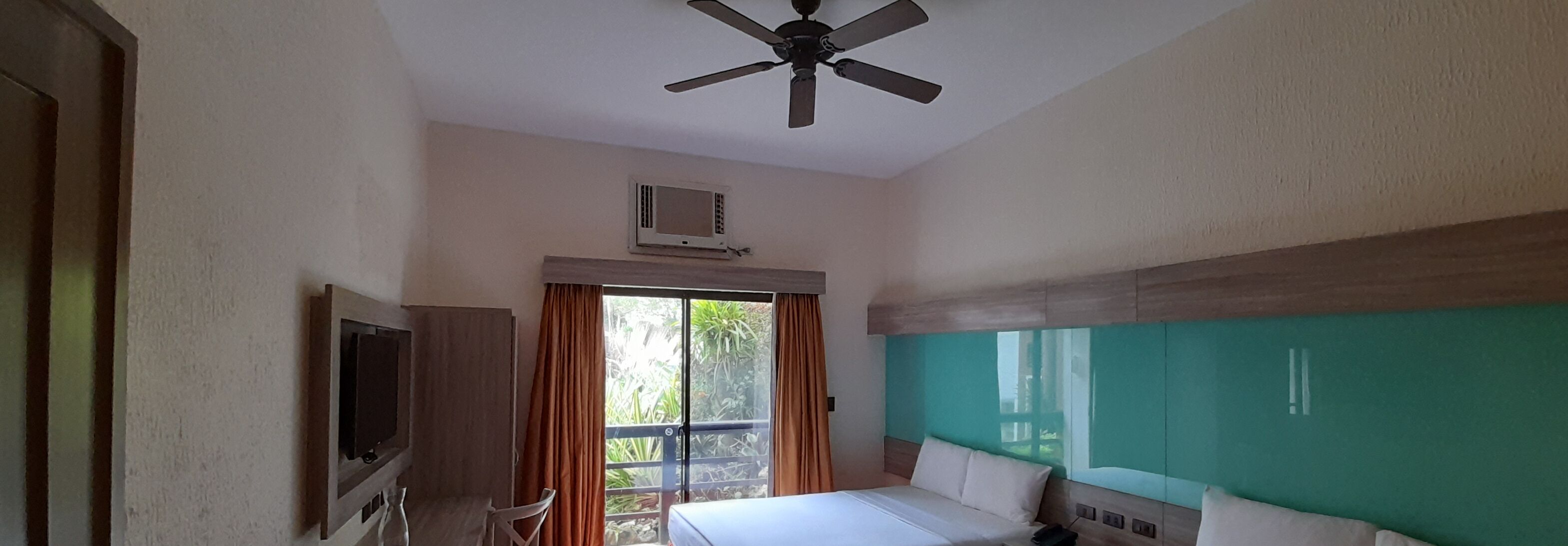 Microtel by Wyndham Boracay