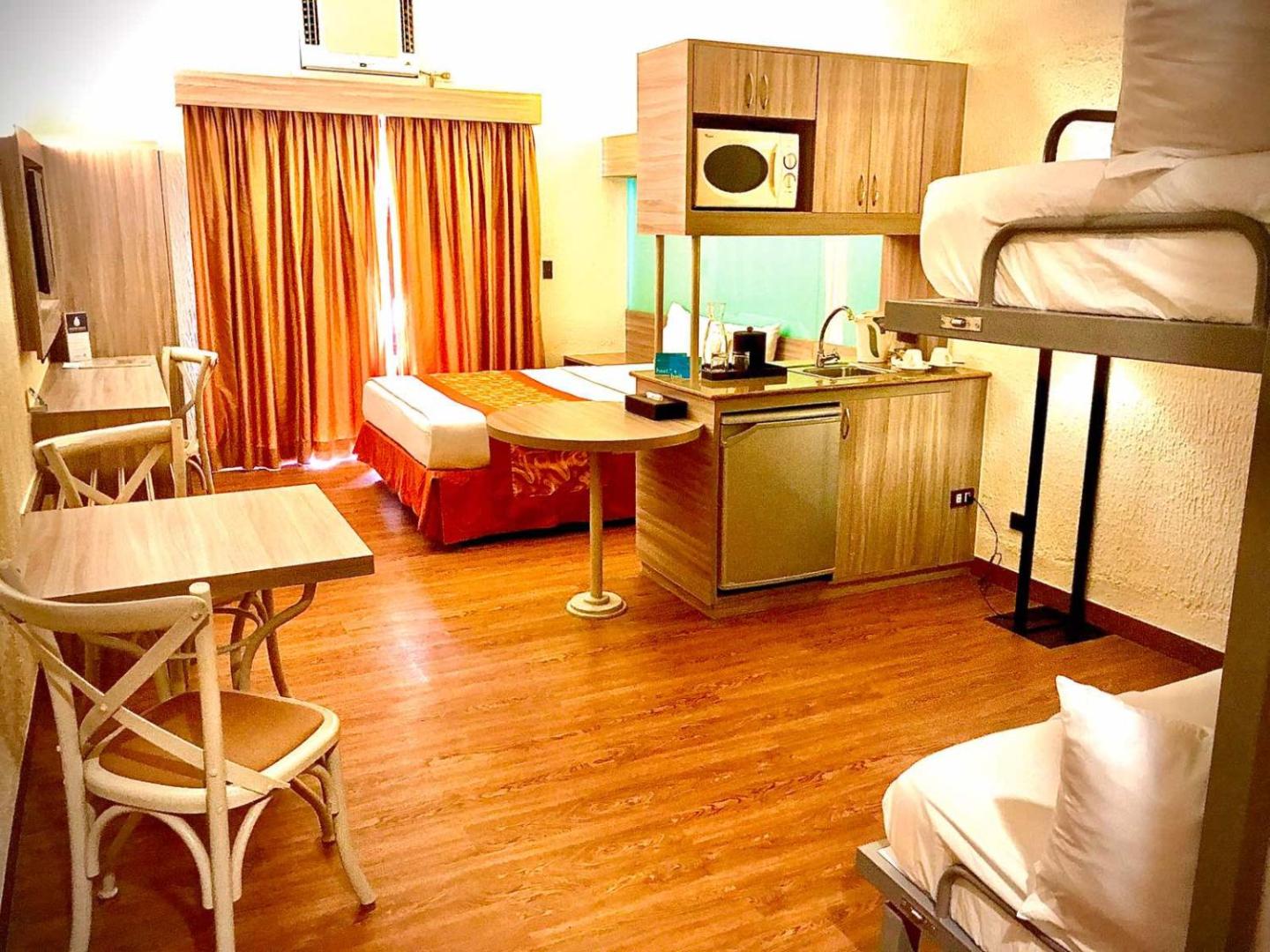 Microtel by Wyndham Boracay