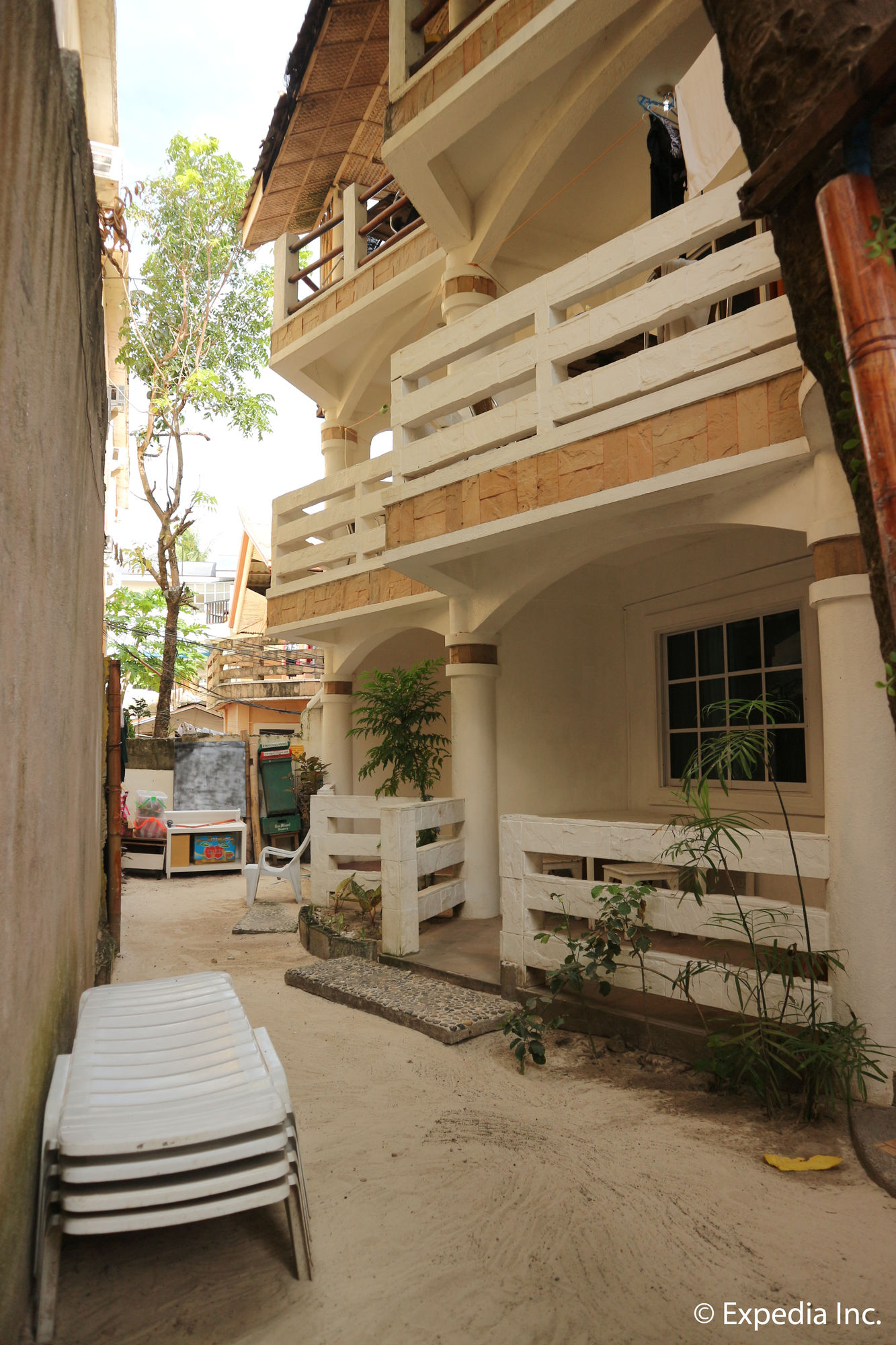 Mito's Place Boracay