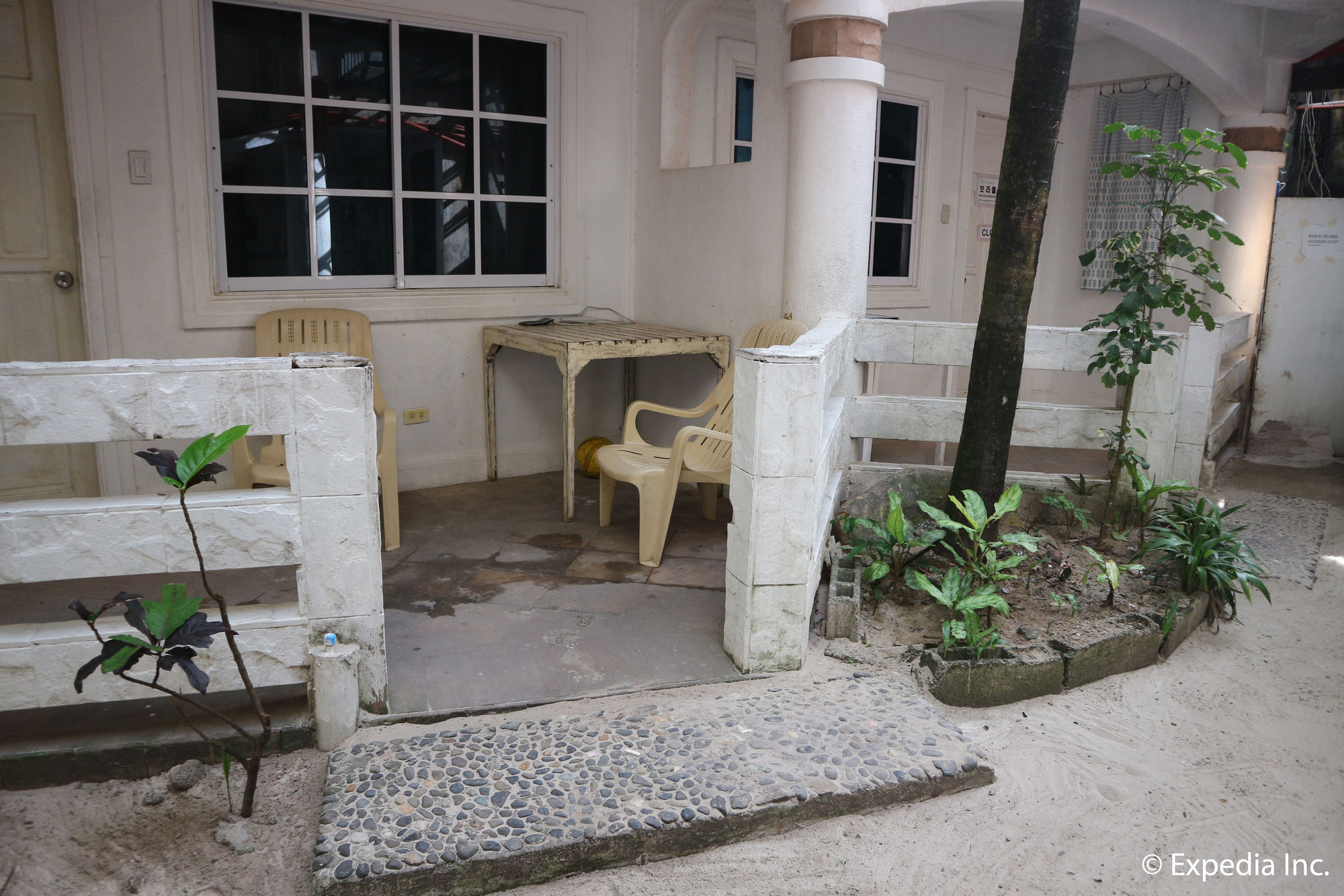Mito's Place Boracay