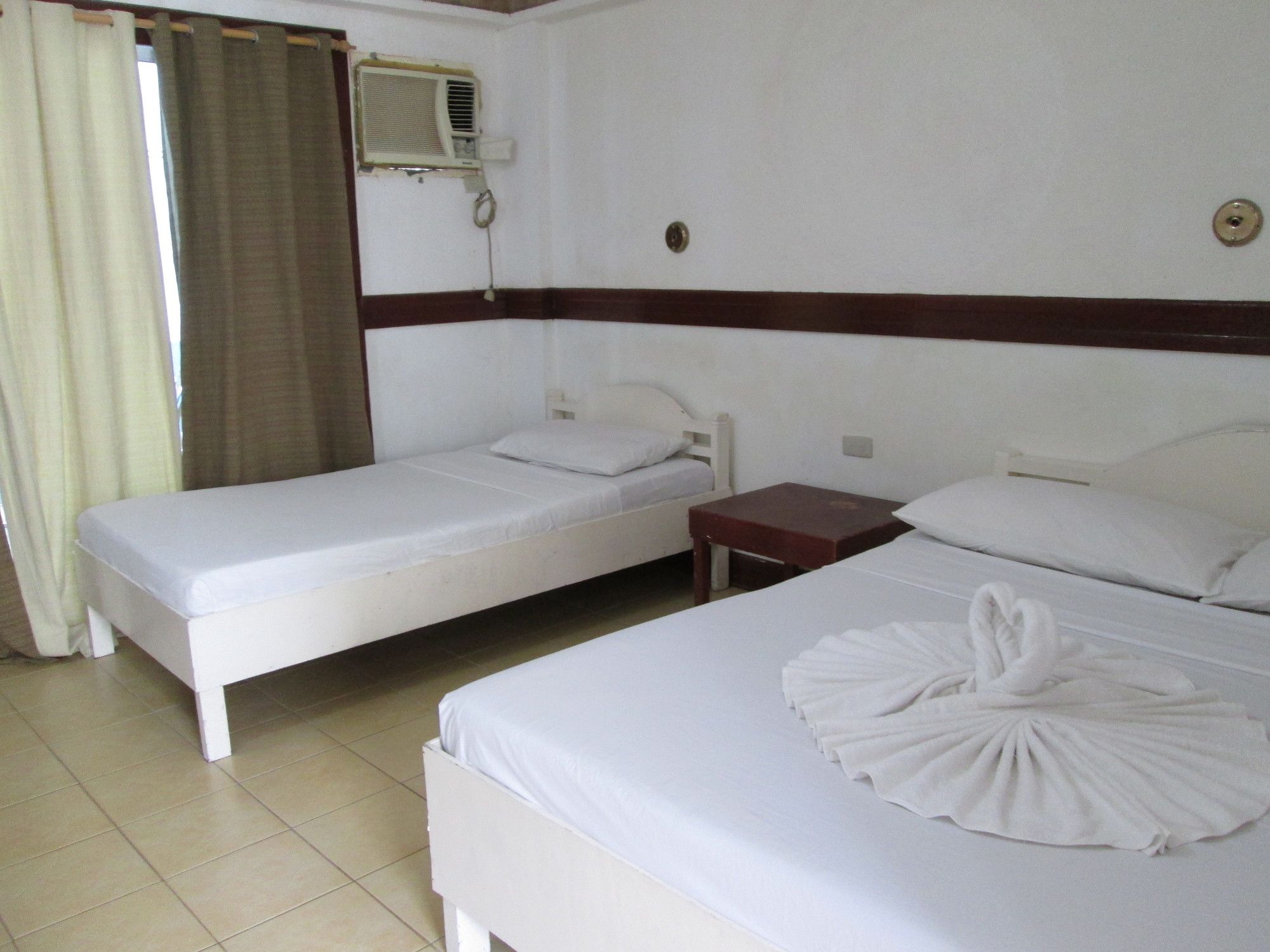 Mito's Place Boracay