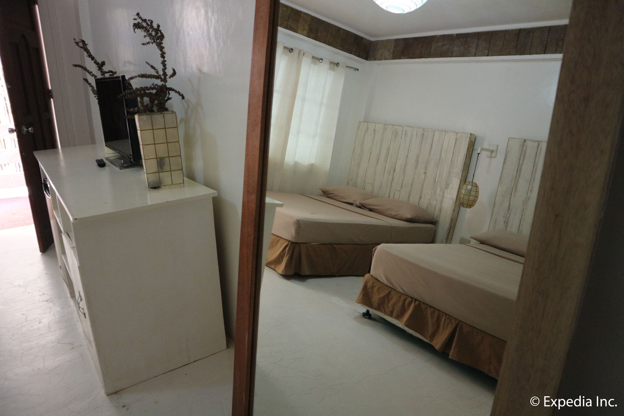 Mito's Place Boracay